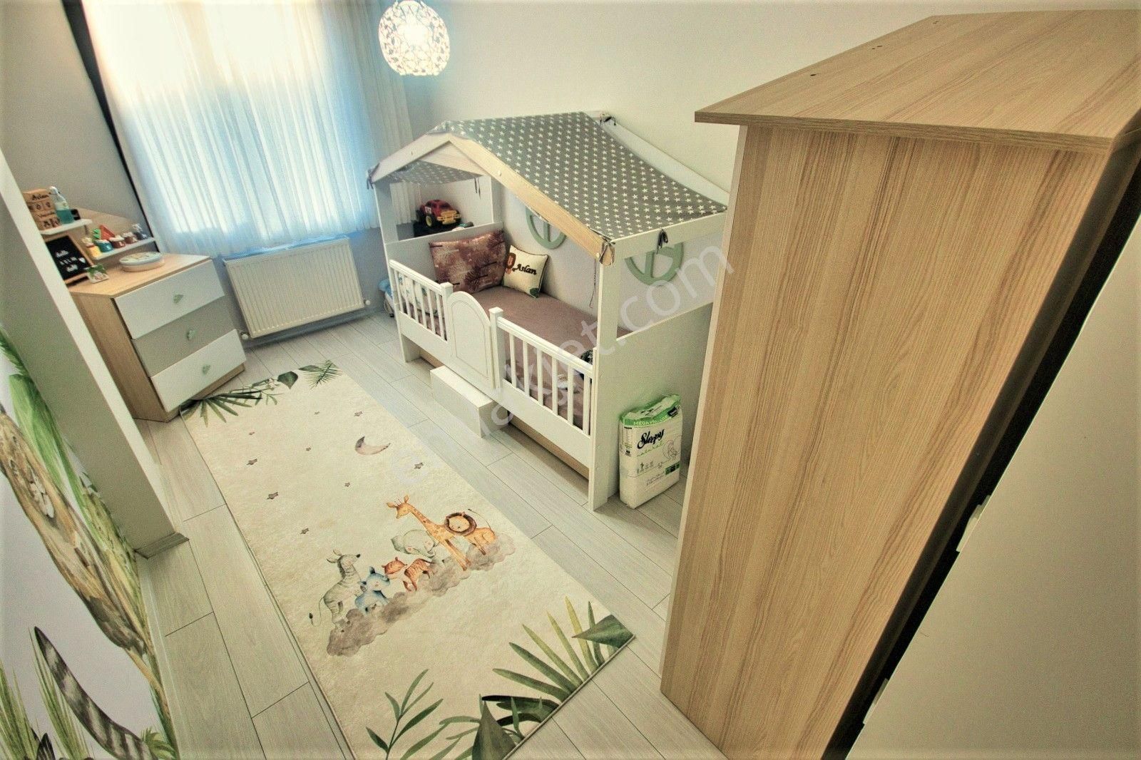 🌀gültaş Emlaktan Akçay’da Satılık Ön Cephe Ayrı Mutfak Yüzme Havuzlu 2+1 Geniş Daire - Görsel 24
