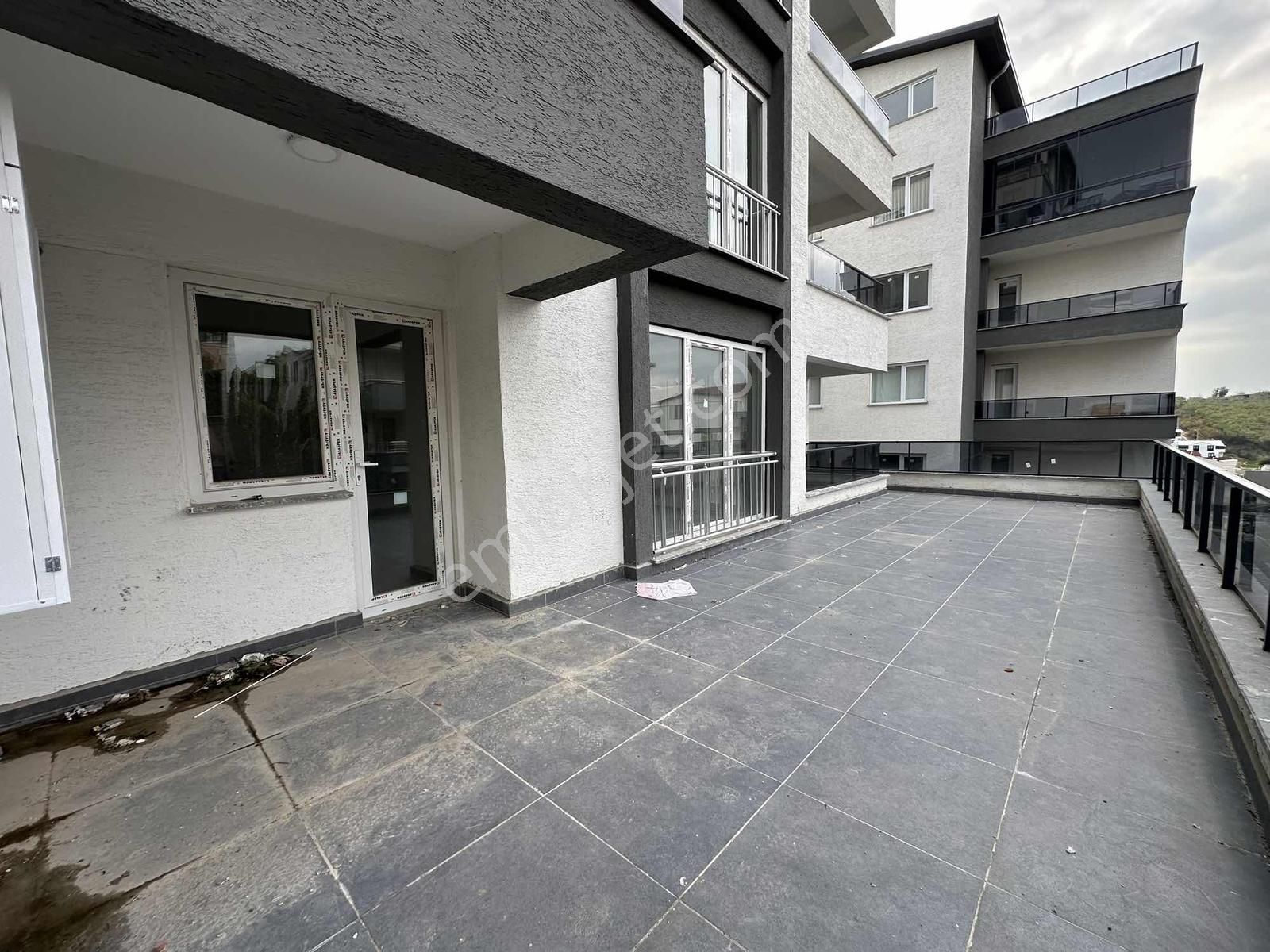 Kayalardan Çamlık Caddesi Üzeri Cambalkonlu 3+1 Sıfır Kiralık - Görsel 31
