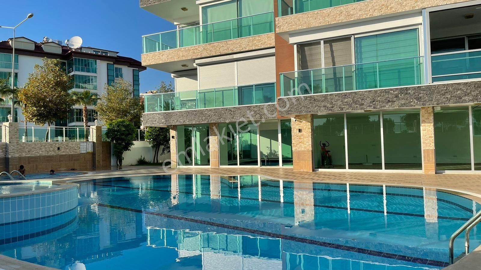 Alanya Kestel Star Recidence Kiralık 1+1 Eşyalı Daire - Görsel 20