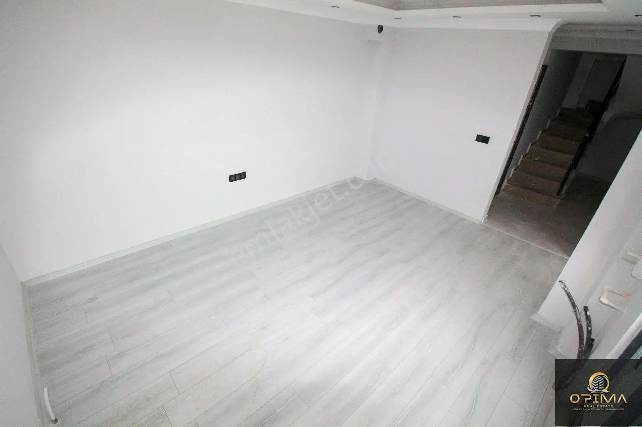 Opima Emlaktan Tatlısuda Deniz Manzaralı Satılık 2+1 Dublex Daire - Görsel 3