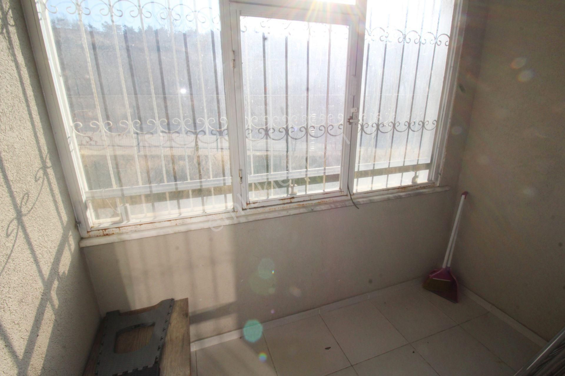 Krc'den Karaağaç Toki Bloklarında Full Eşyalı 2+1 Kiralık Daire - Görsel 7