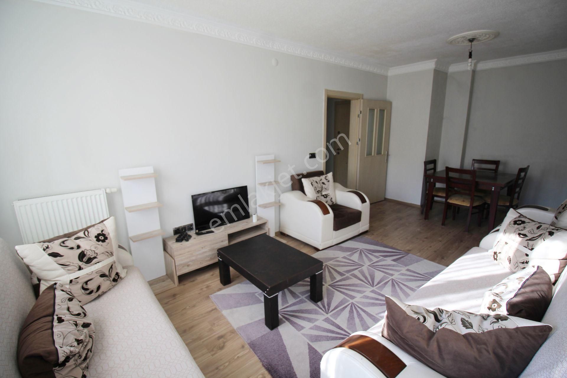 Krc'den Karaağaç Toki Bloklarında Full Eşyalı 2+1 Kiralık Daire - Görsel 2