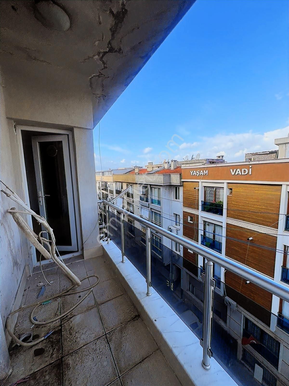 Buca Kozağaç Mahallesi Satılık 2+1 Daire - Görsel 14