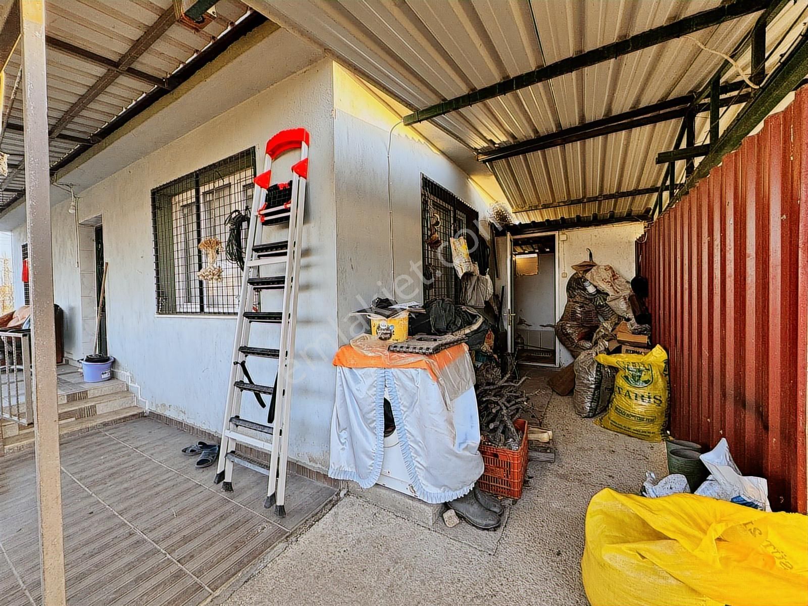 Kaçmazer'den Tire Merkeze Yakın Satılık Çiftlik - Görsel 13