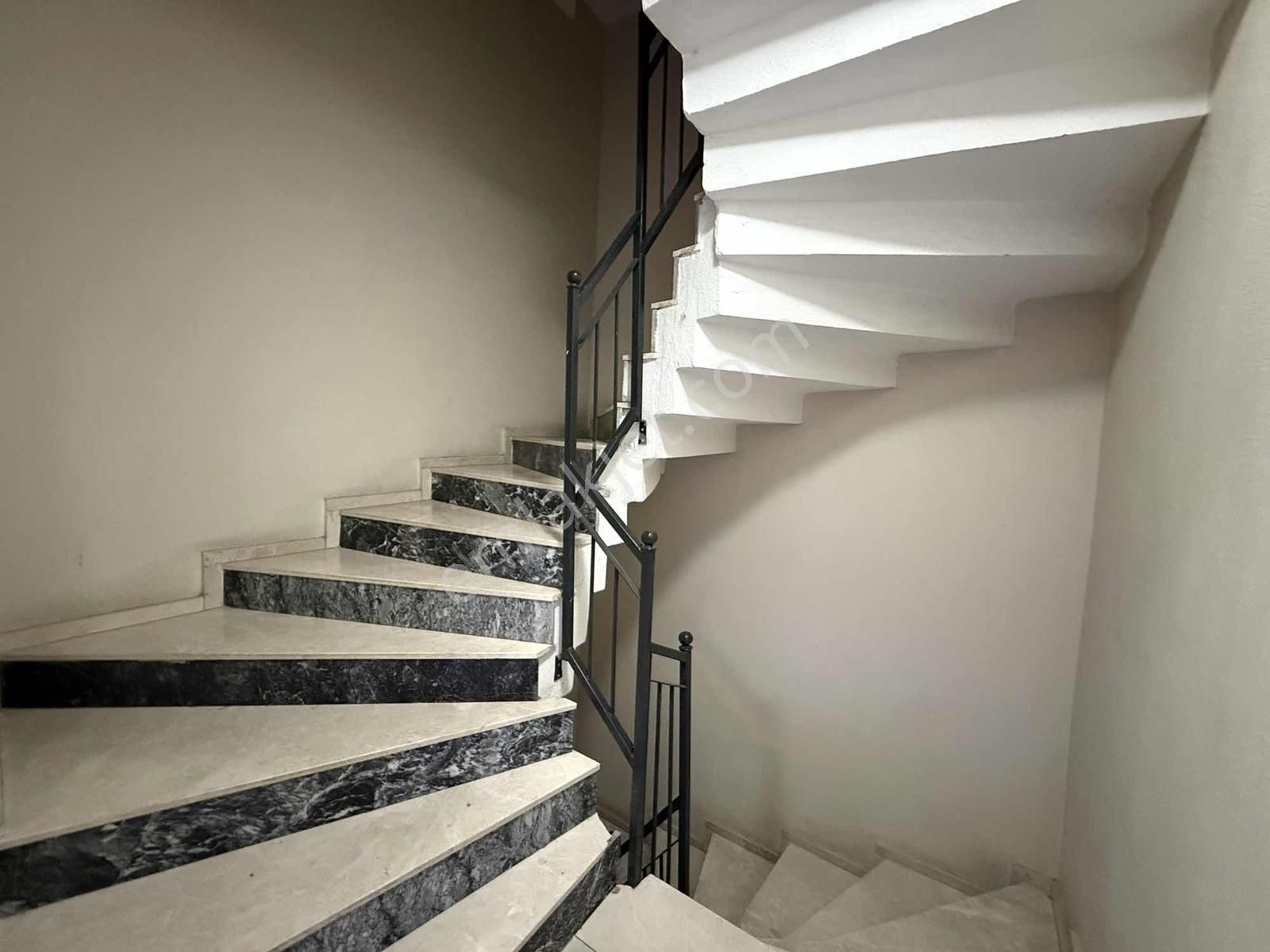 Güler'den Yatırımlık Fırsat 1+1 Daire - Görsel 6