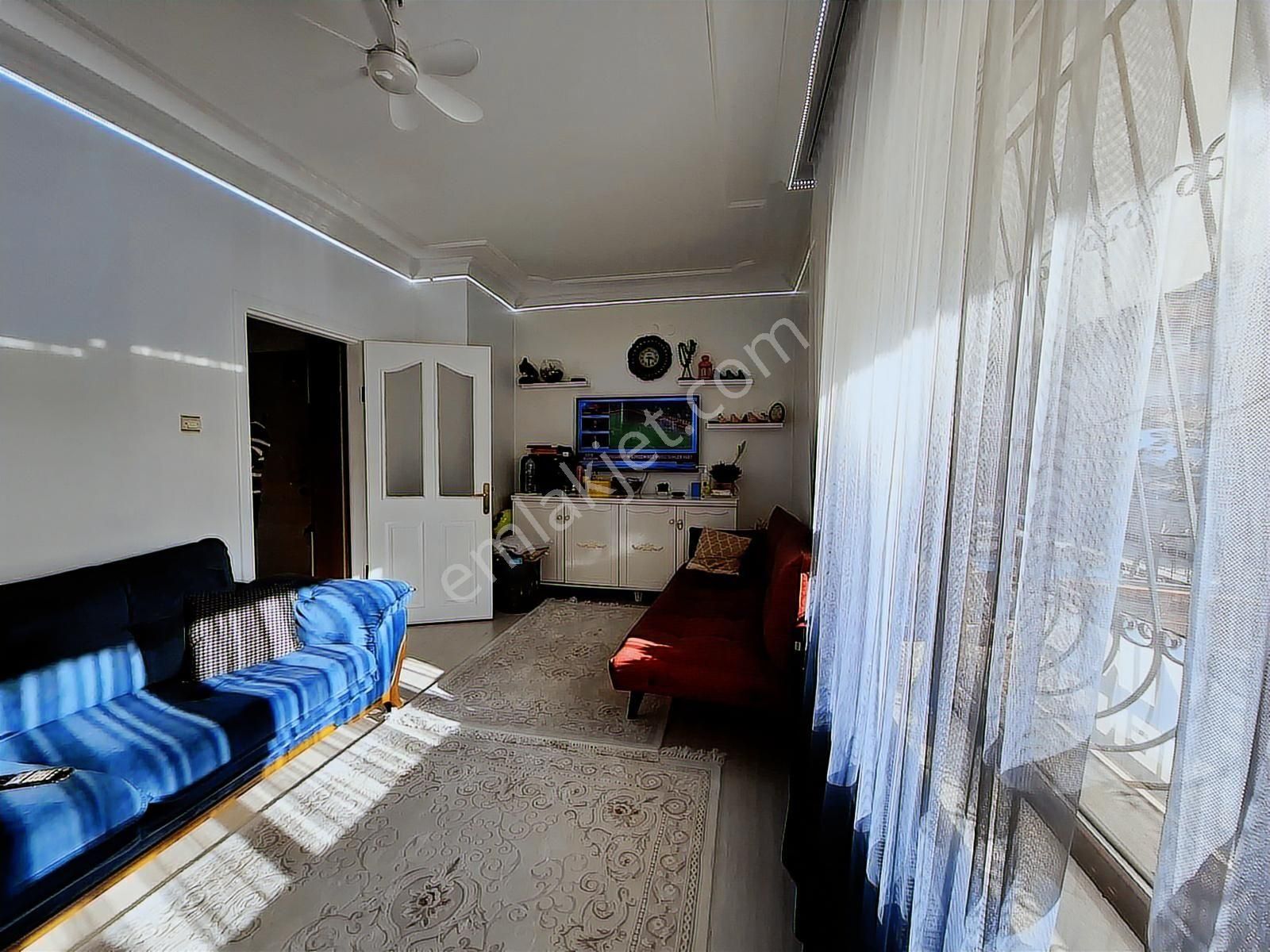 Ayvalıda İçi Yapılı 3+1 Satılık Daire - Görsel 7