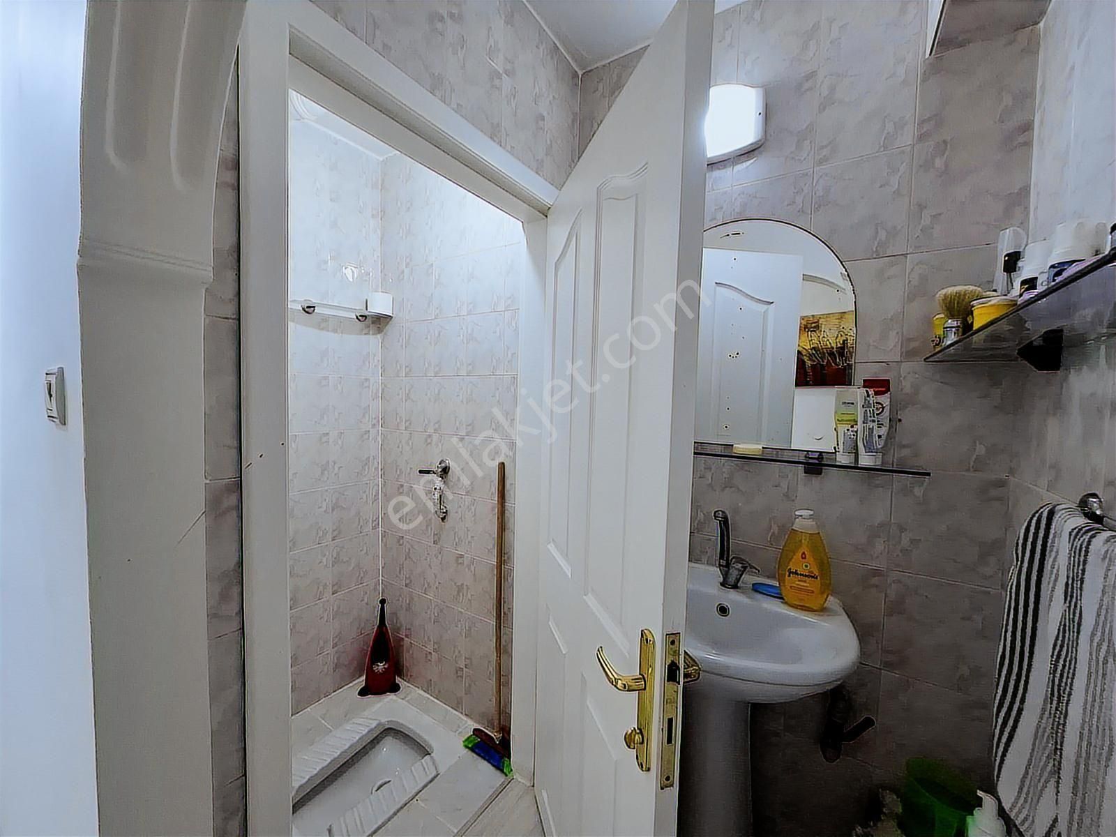 Ayvalıda İçi Yapılı 3+1 Satılık Daire - Görsel 24