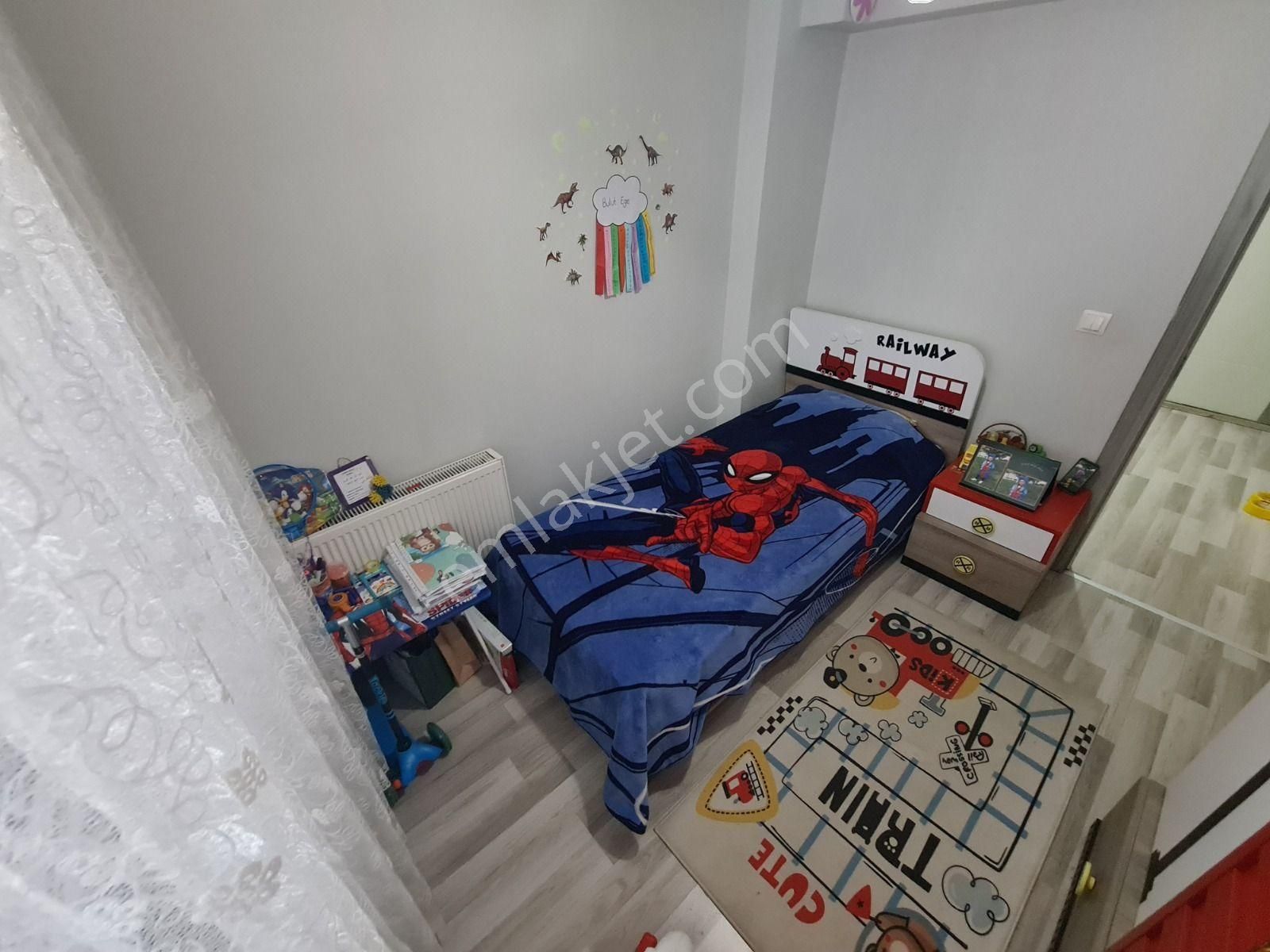 Ş.kubilay Karakeçili Cad. Paraleli Teras Balkonlu Ön Cephe 3+1 - Görsel 21