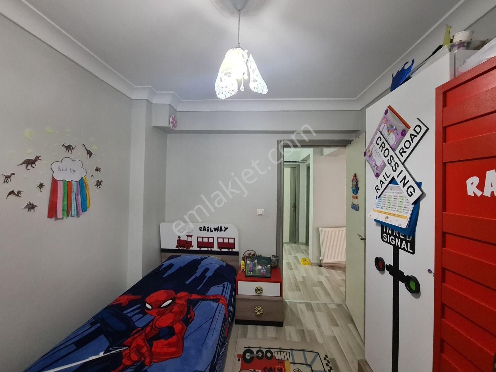 Ş.kubilay Karakeçili Cad. Paraleli Teras Balkonlu Ön Cephe 3+1 - Görsel 22