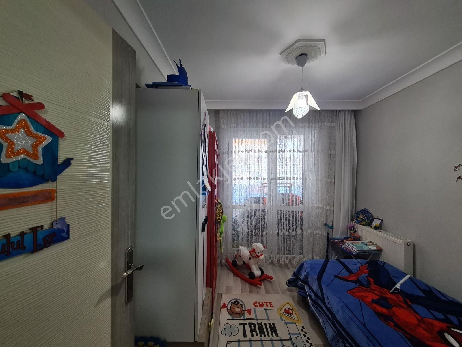 Ş.kubilay Karakeçili Cad. Paraleli Teras Balkonlu Ön Cephe 3+1 - Görsel 20