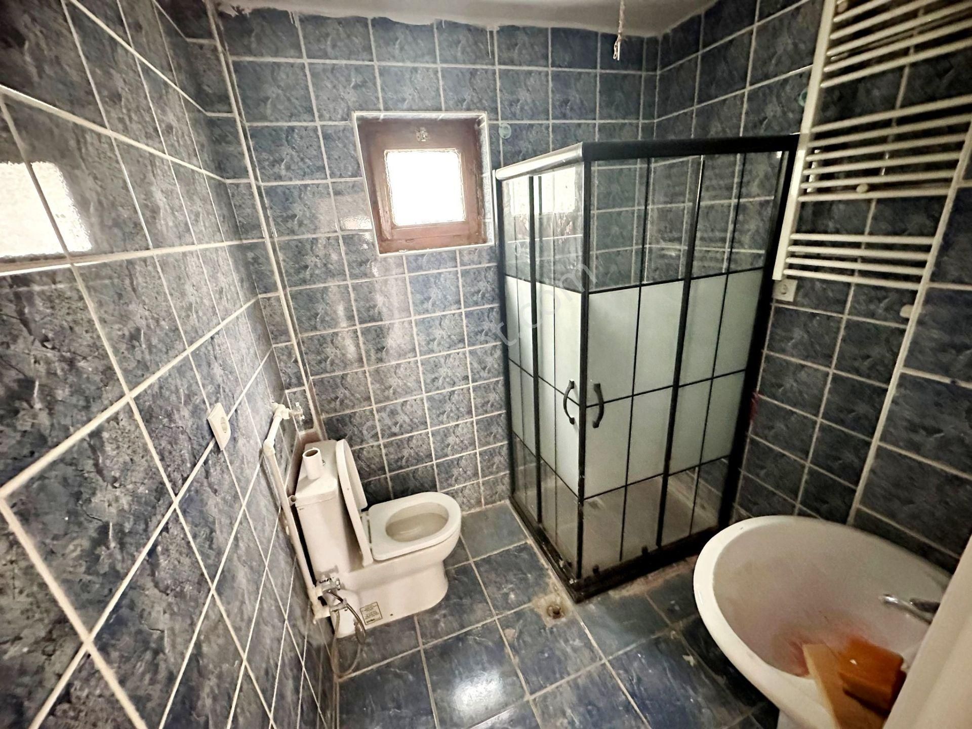 Uzman Emlak'dan İncirli Mh'de Cadde Üzerinde Katta Full Şehir Manzaralı Bağımsız 3+1 - Görsel 12