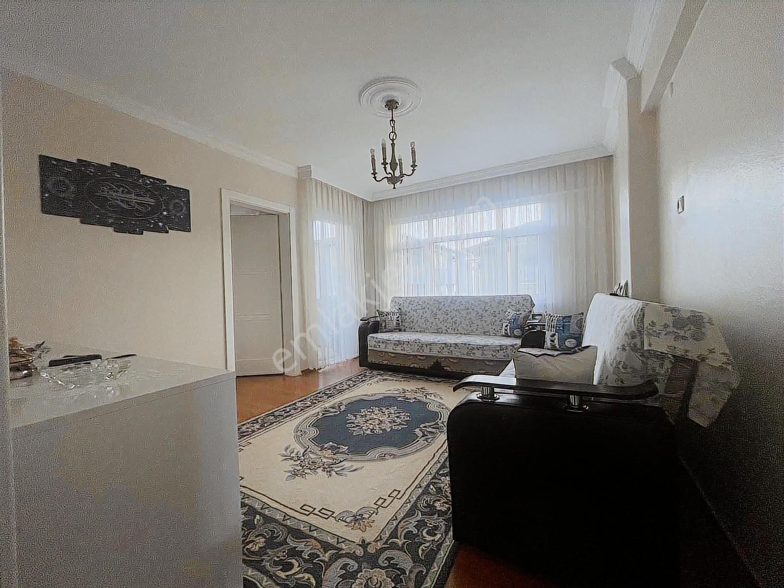 Tavukçu Yoluna 50 Metre Metroya 8.dk. 2+1 Arakat Daire - Görsel 10