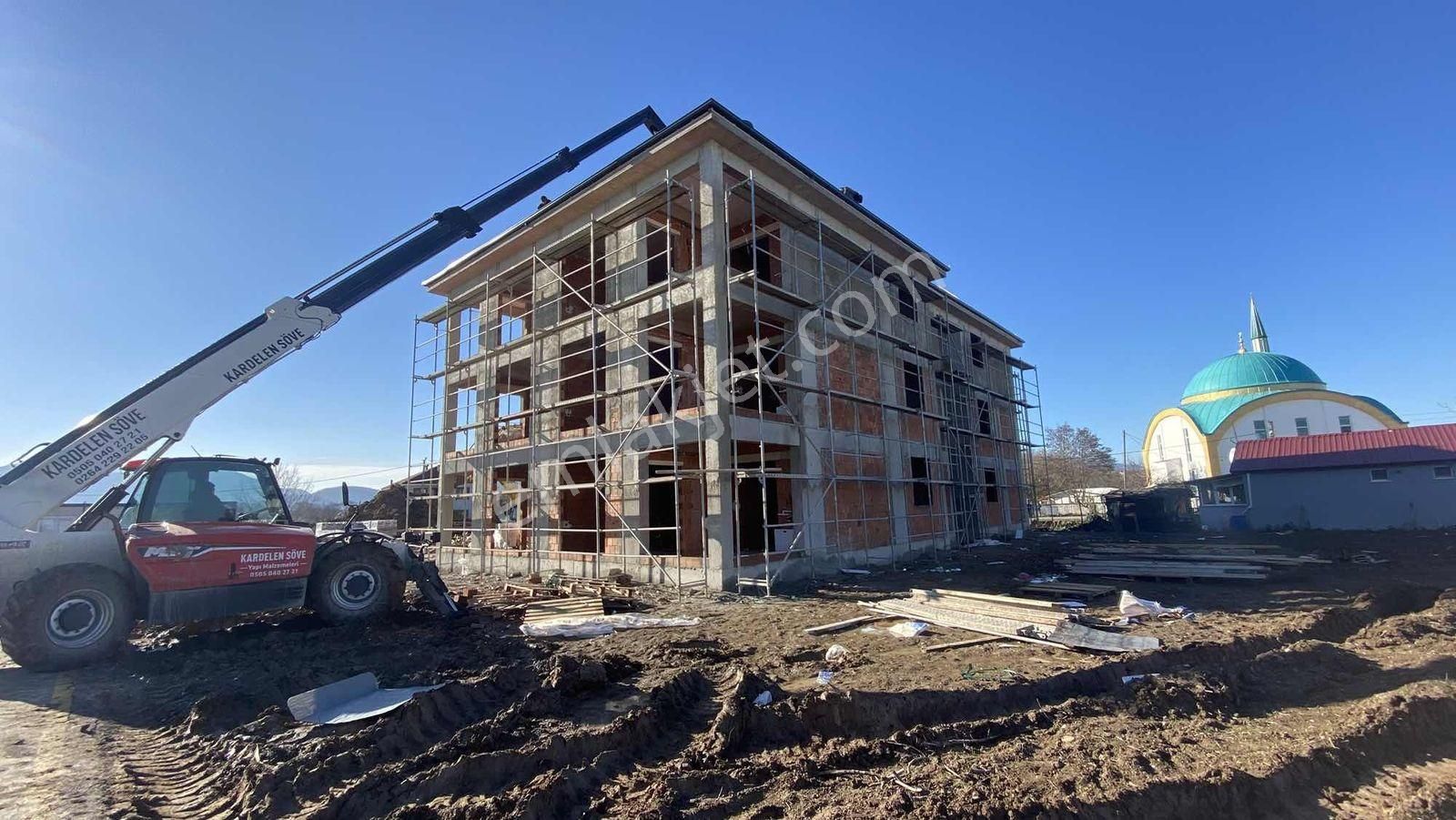 Zamansız Mimari, Butik Proje, Arifiye Neviyede 2+1 Lüks Daireler - Görsel 2