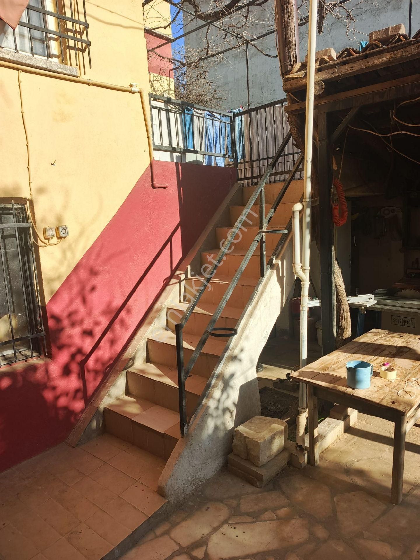 İsabeylide İmarlı Satılık Müstakil Avlulu Ev - Görsel 20