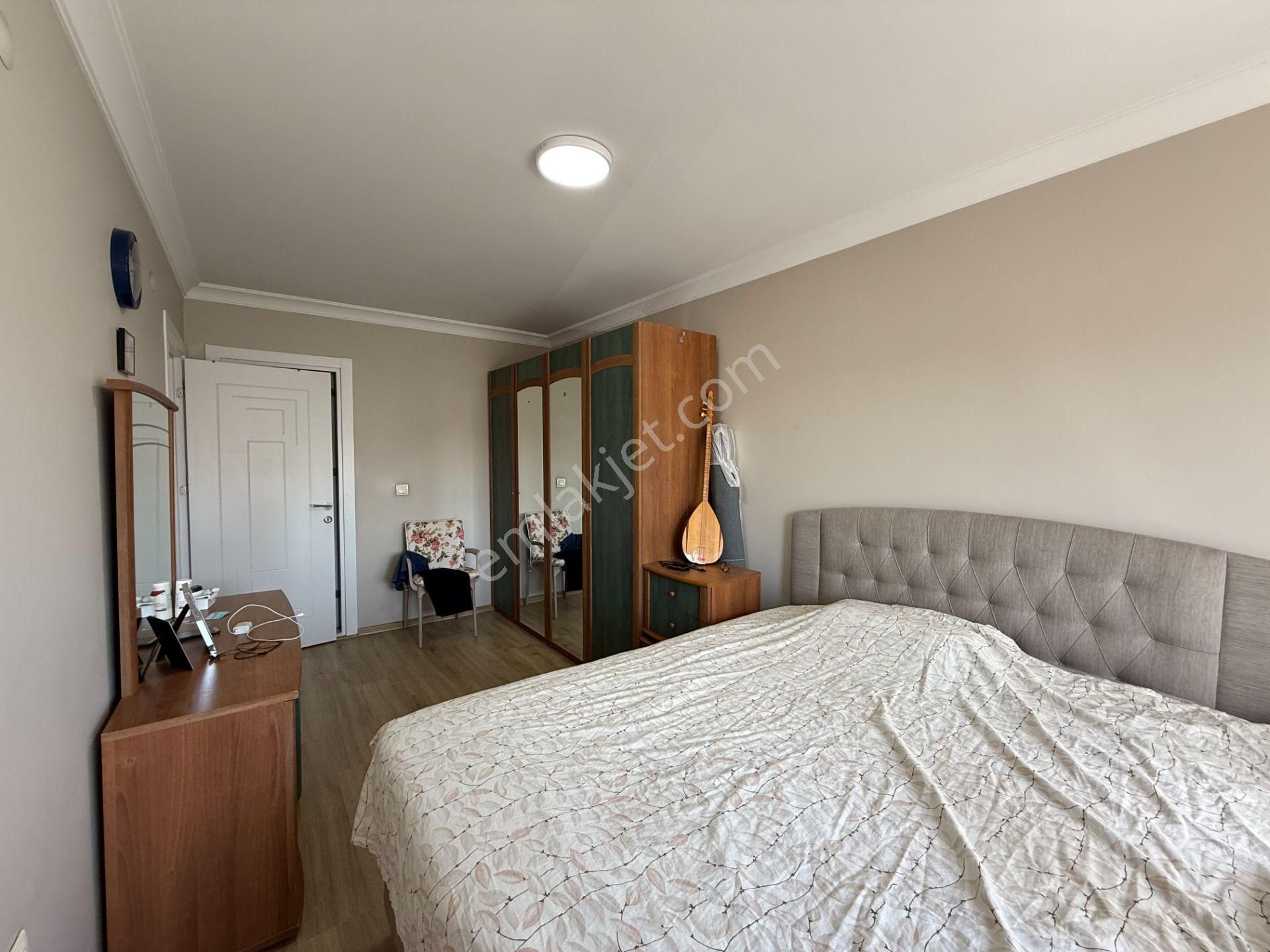 Seferihisar Çolakibrahimbey’de Köşe Konumlu, Ferah 3+1 Daire - Görsel 9