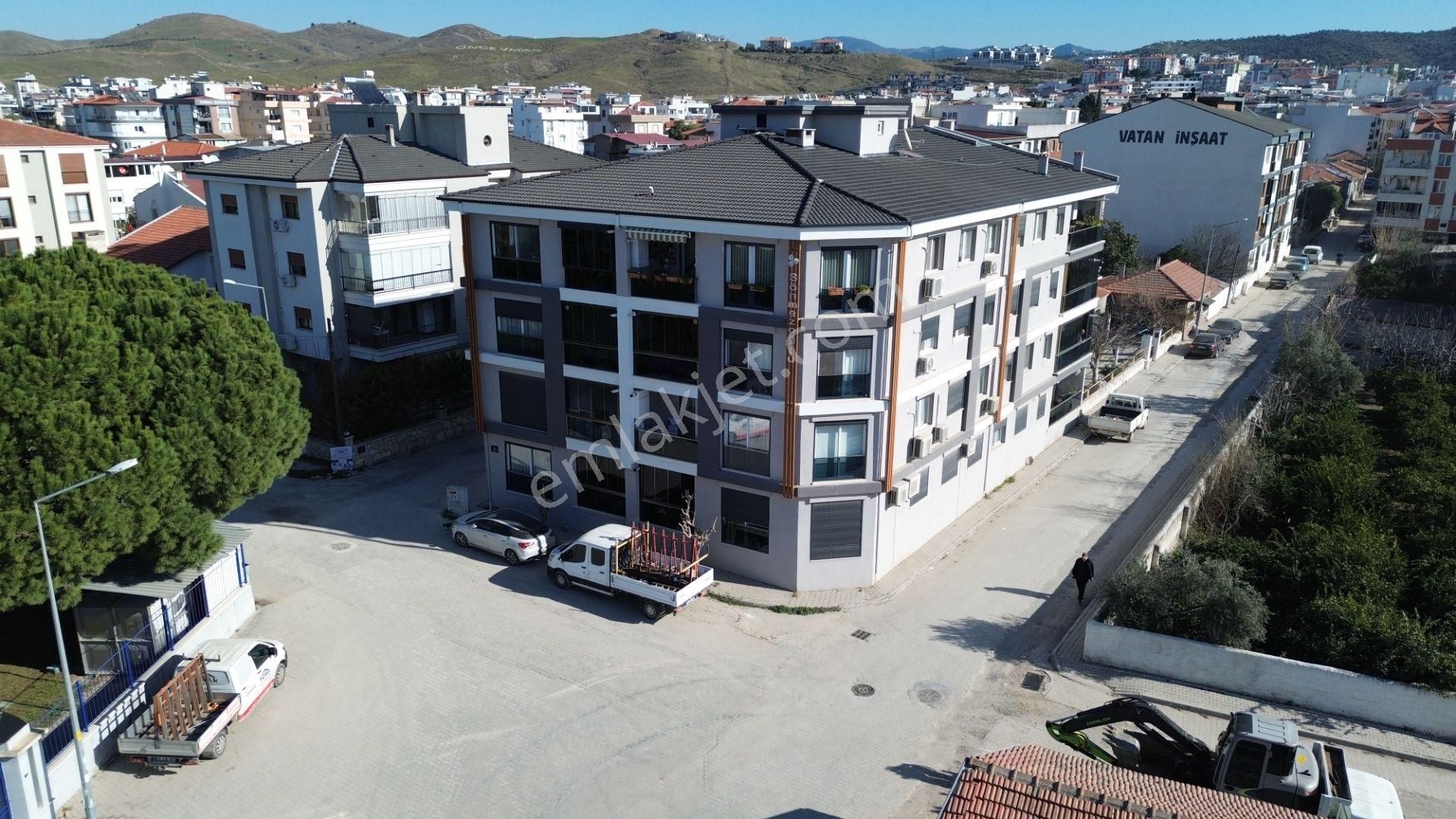 Seferihisar Çolakibrahimbey’de Köşe Konumlu, Ferah 3+1 Daire