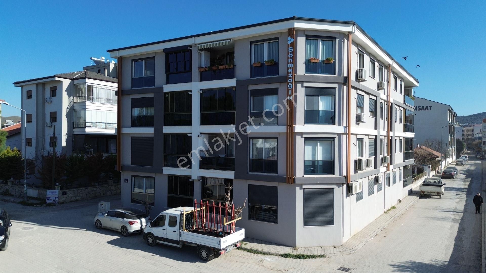 Seferihisar Çolakibrahimbey’de Köşe Konumlu, Ferah 3+1 Daire - Görsel 2