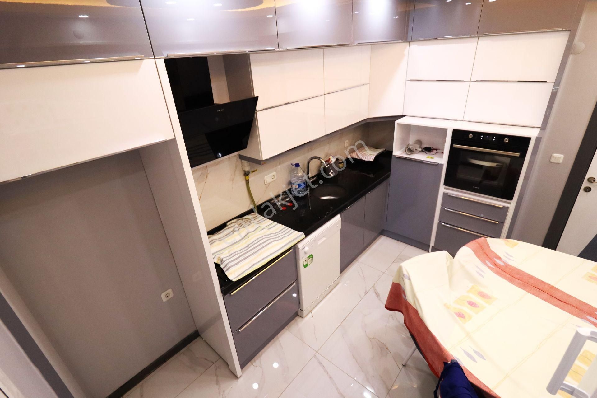 💧akçay'da Aygül'den Ayrı Mutfak Doğalgaz Kombili Kapalı Otopark'lı Satılık Lüks 2+1 Satılık Daire💧 - Görsel 13