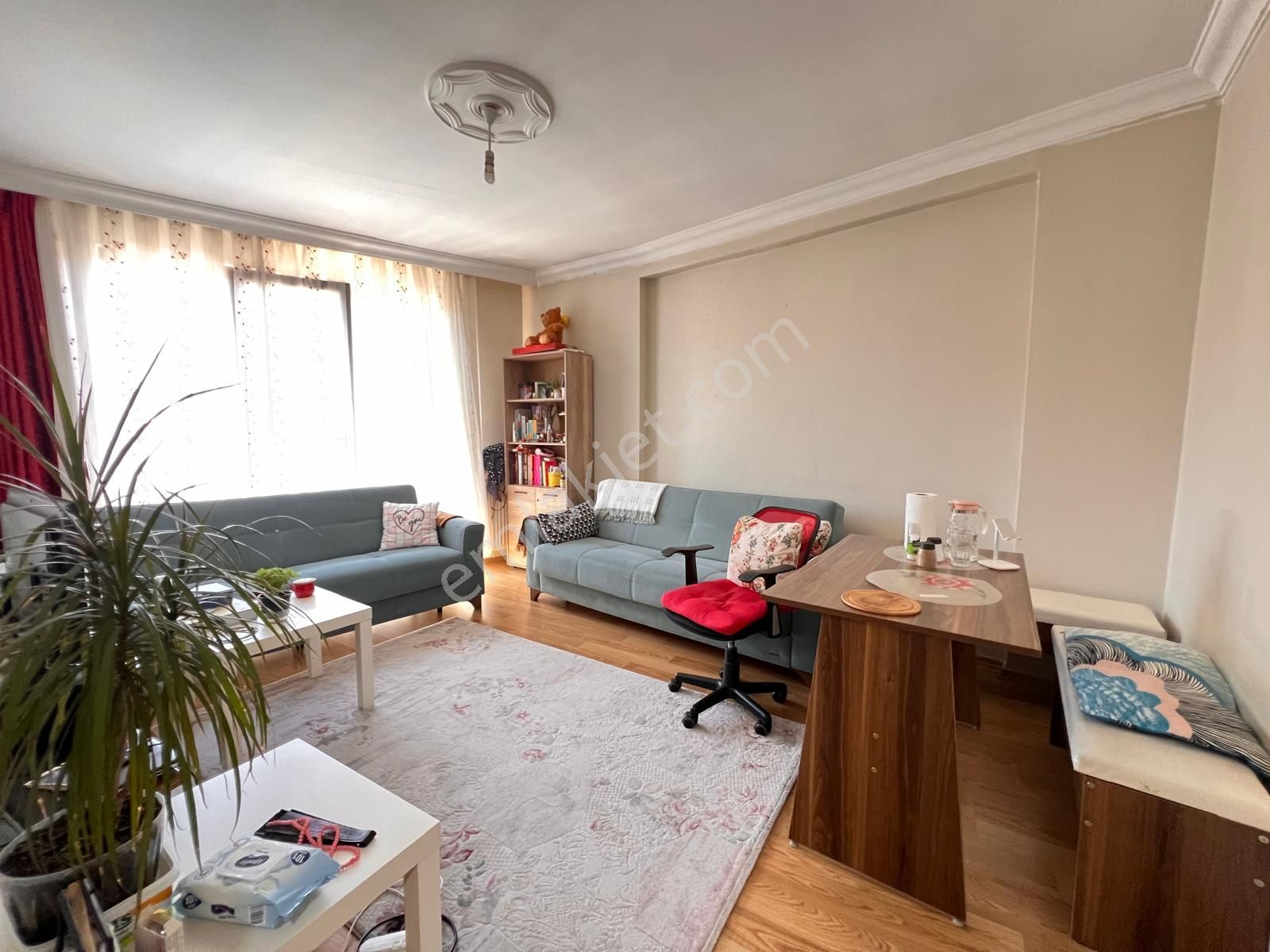 Çeliktepe'de, Metroya 12 Dk. 2+1 Satılık Daire, Artum'dan