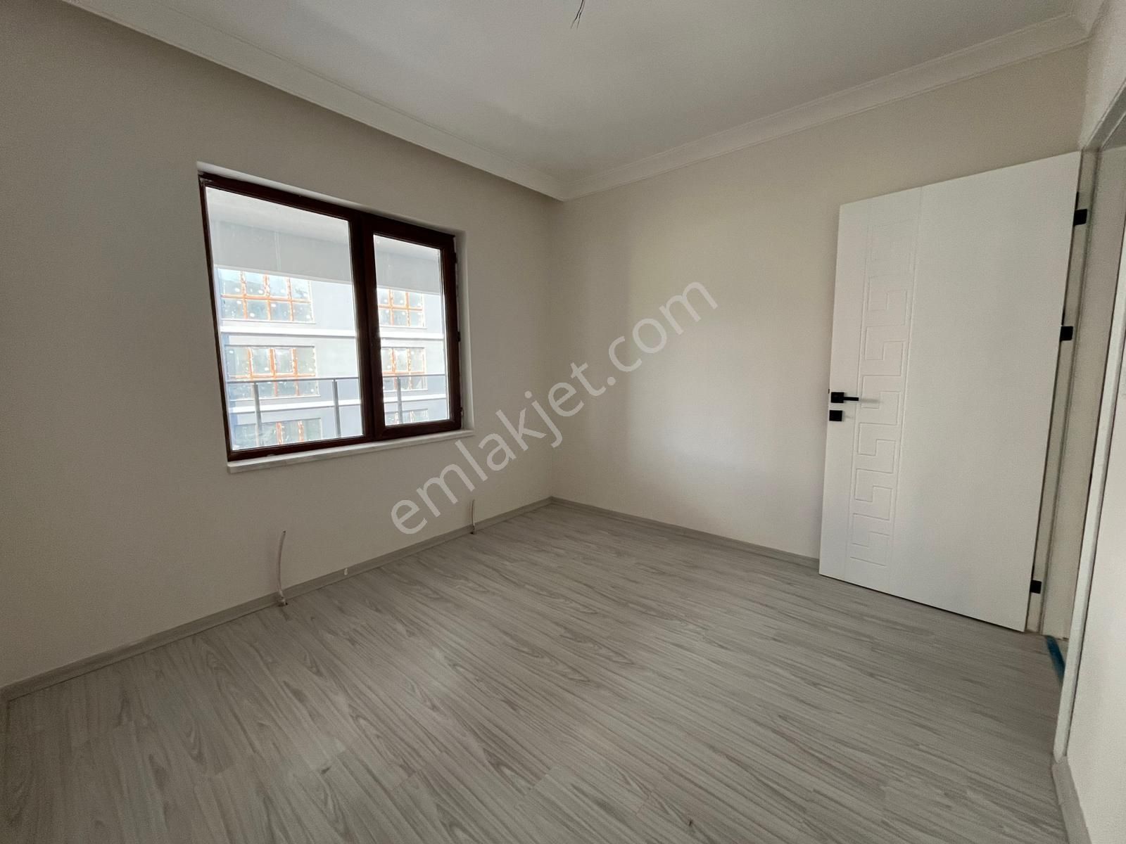 ▄vega▄fahri Korutürk Mahallesi Merkezi Isıtmalı Sıfır 3+1 Daire - Görsel 7