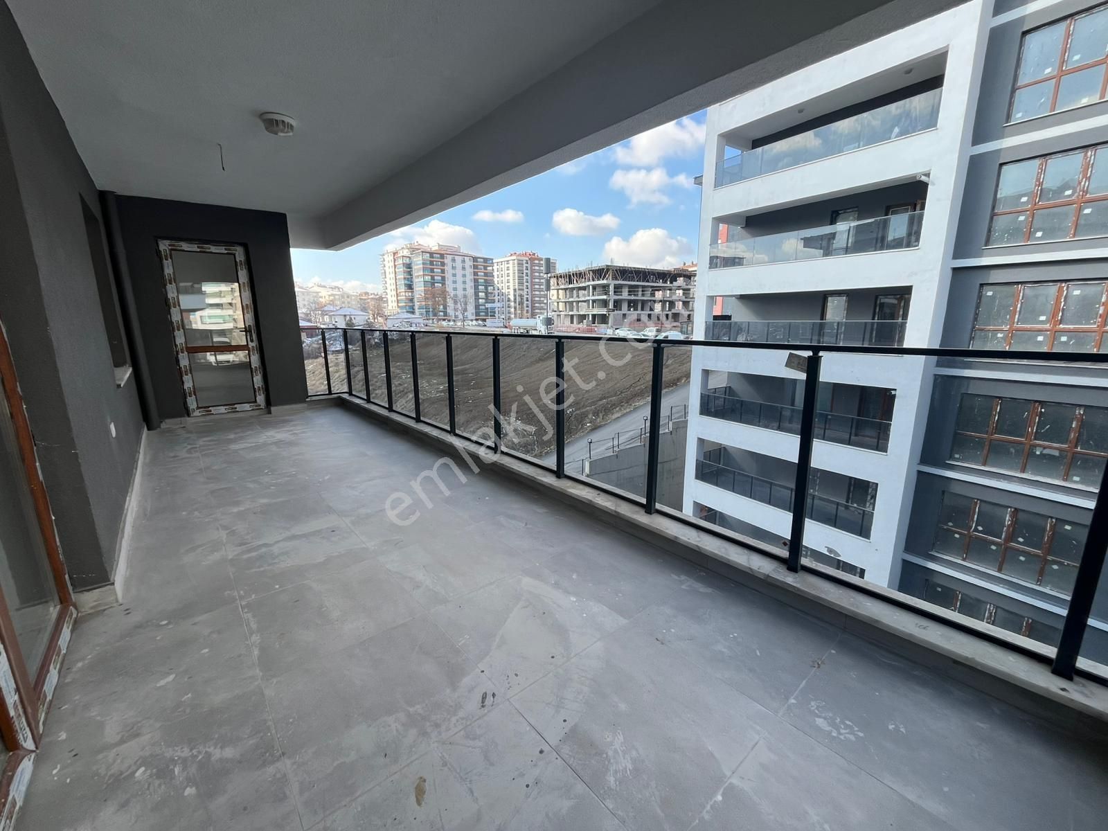 ▄vega▄fahri Korutürk Mahallesi Merkezi Isıtmalı Sıfır 3+1 Daire - Görsel 31