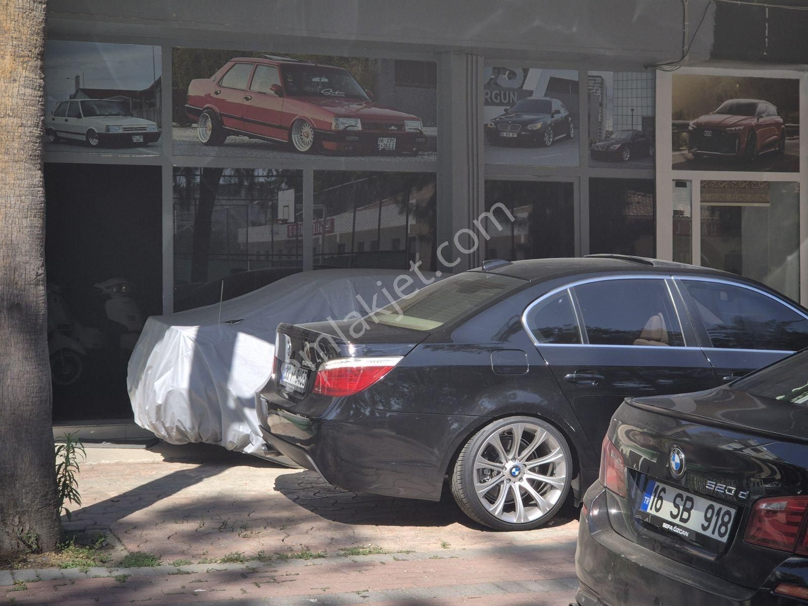 Yukarıpazarcı Mahallesinde Çekme Katlı 85 M2 Satılık Dükkan