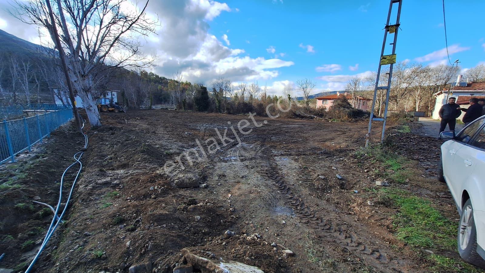 Karabük Toprakcuma ' Da Ruhsatlı Arsa - Görsel 11