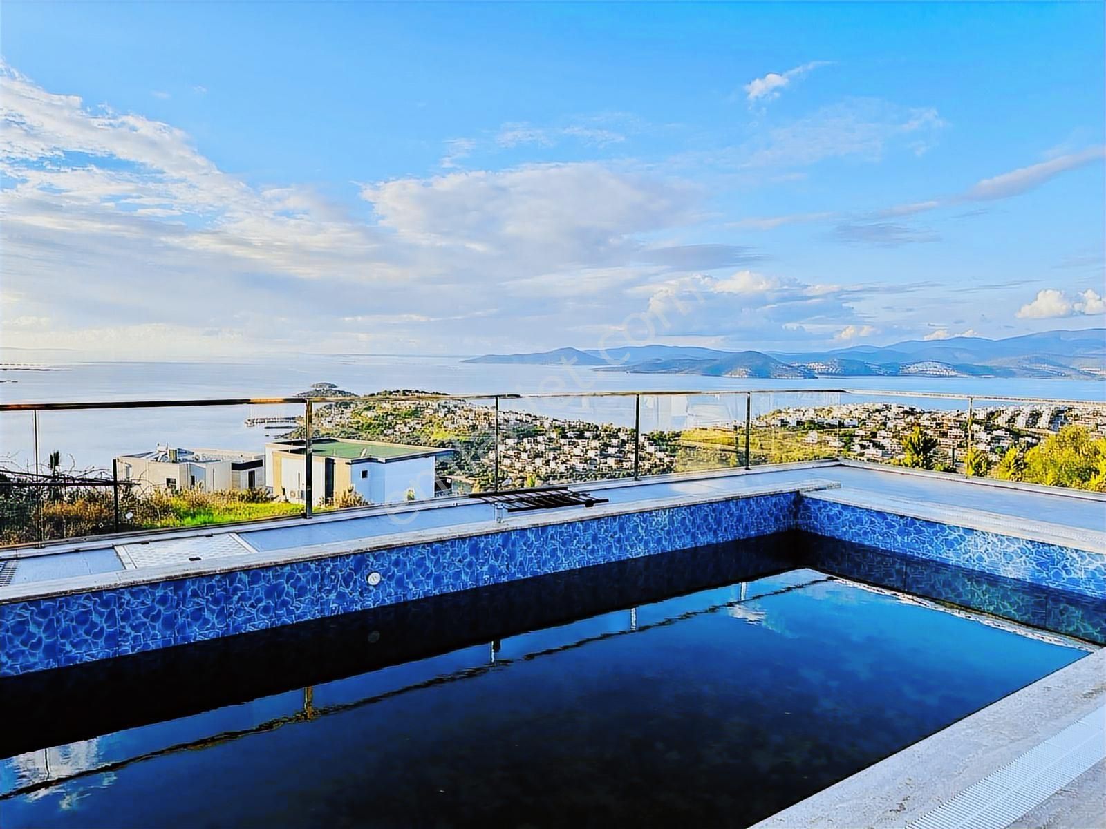Bodrum Adabükü'nde Muhteşem Deniz Manzarasıyla Satılık Villa - Görsel 25