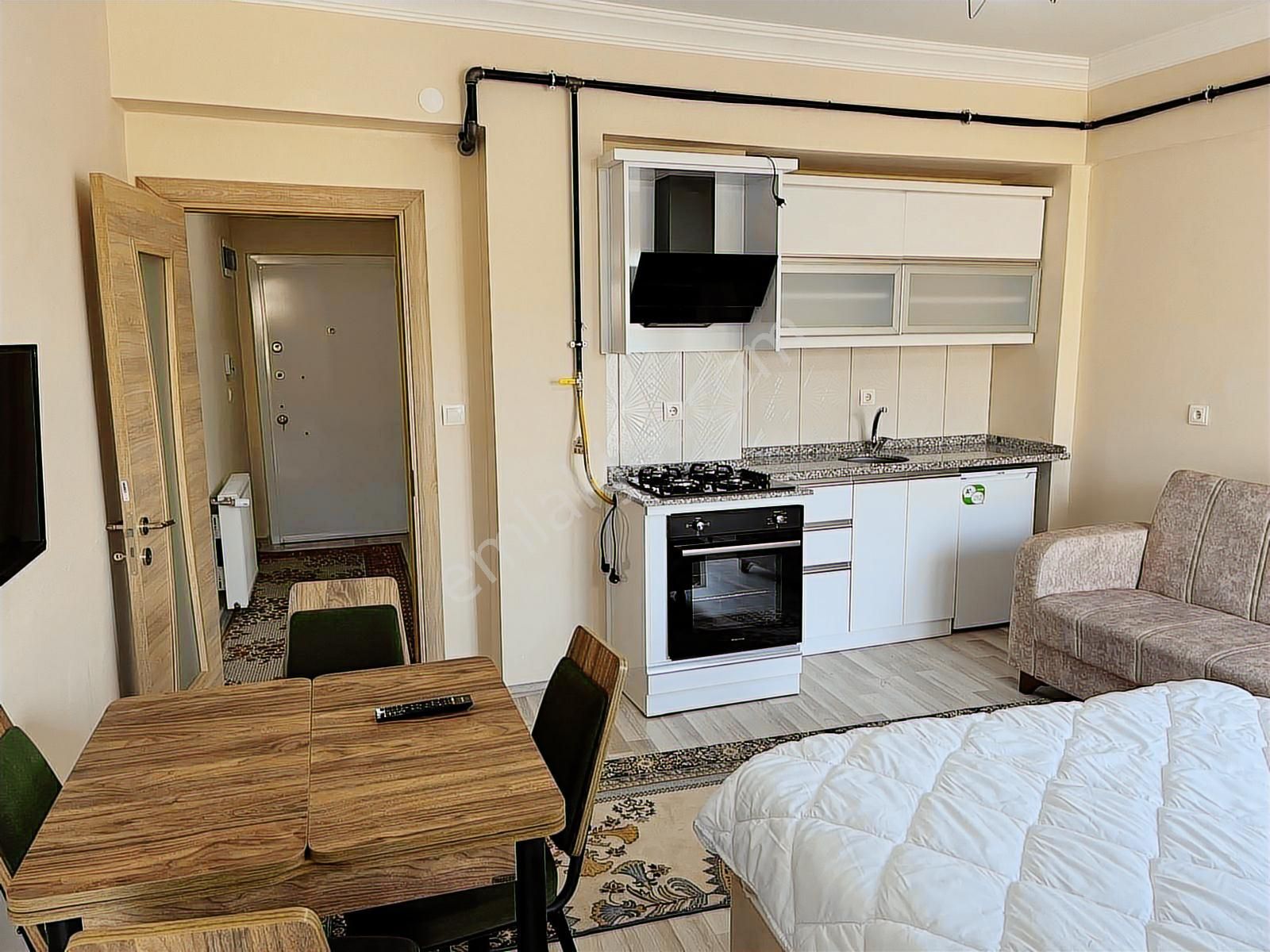 Fiyatt Düştü! Çarşı Merkezde Full Eşyalı Satılık Masrafsız Daire