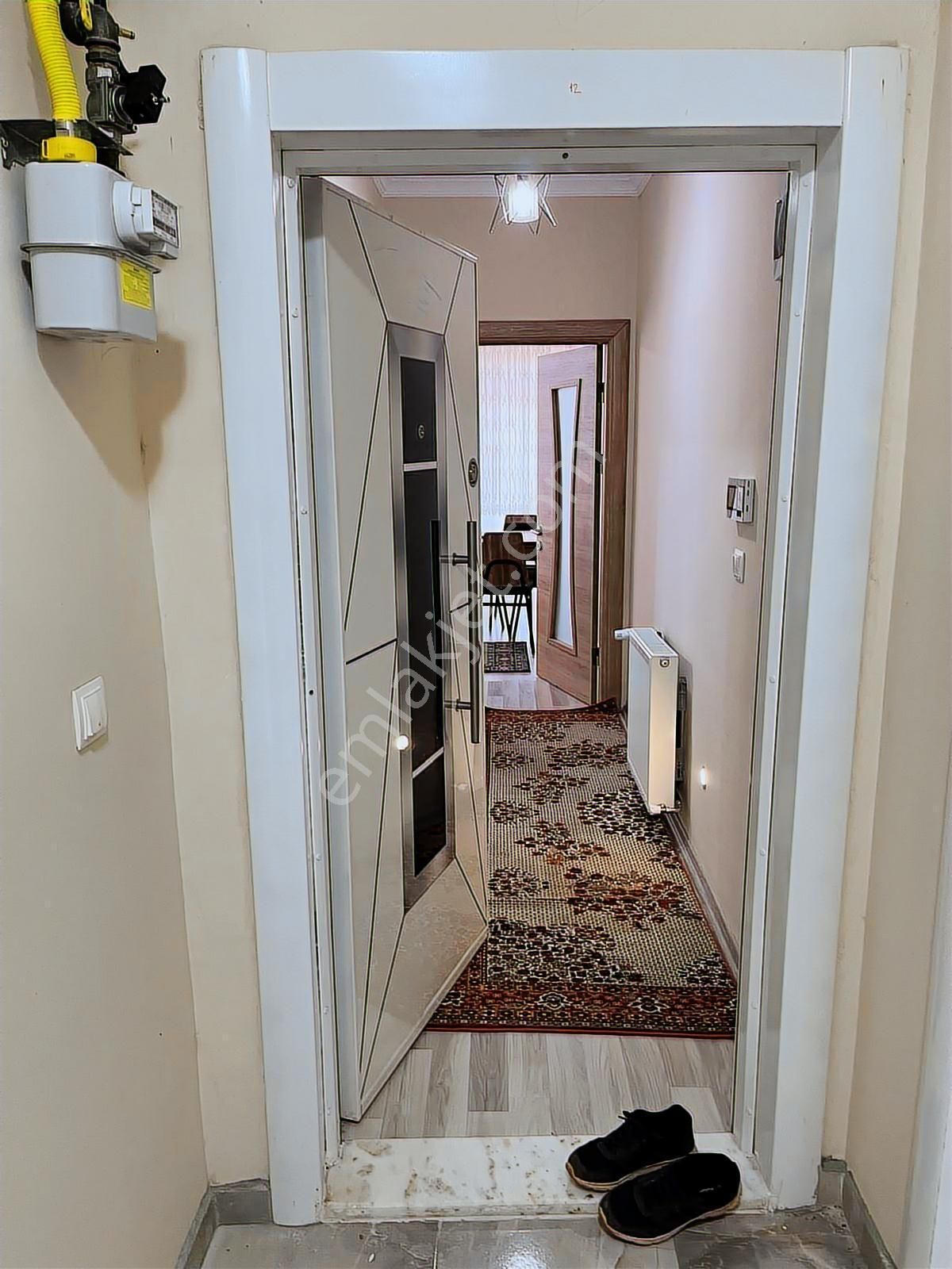 Fiyatt Düştü! Çarşı Merkezde Full Eşyalı Satılık Masrafsız Daire - Görsel 6