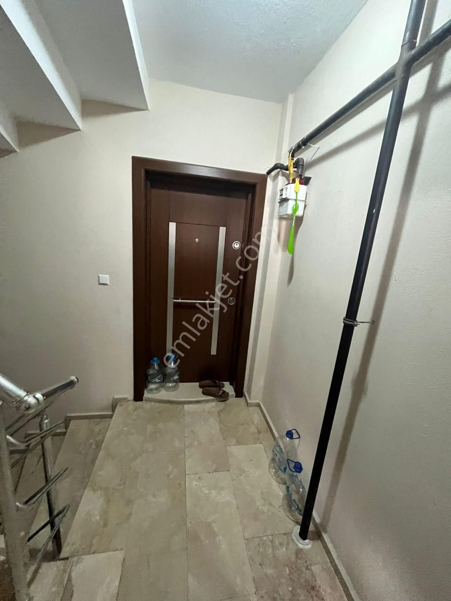 Buca Şirinyer Merkez Yakını Onat Caddesi Yanı 2+1 85m2 Dgazlı Arakat Balkonlu Kiralık Daire - Görsel 19
