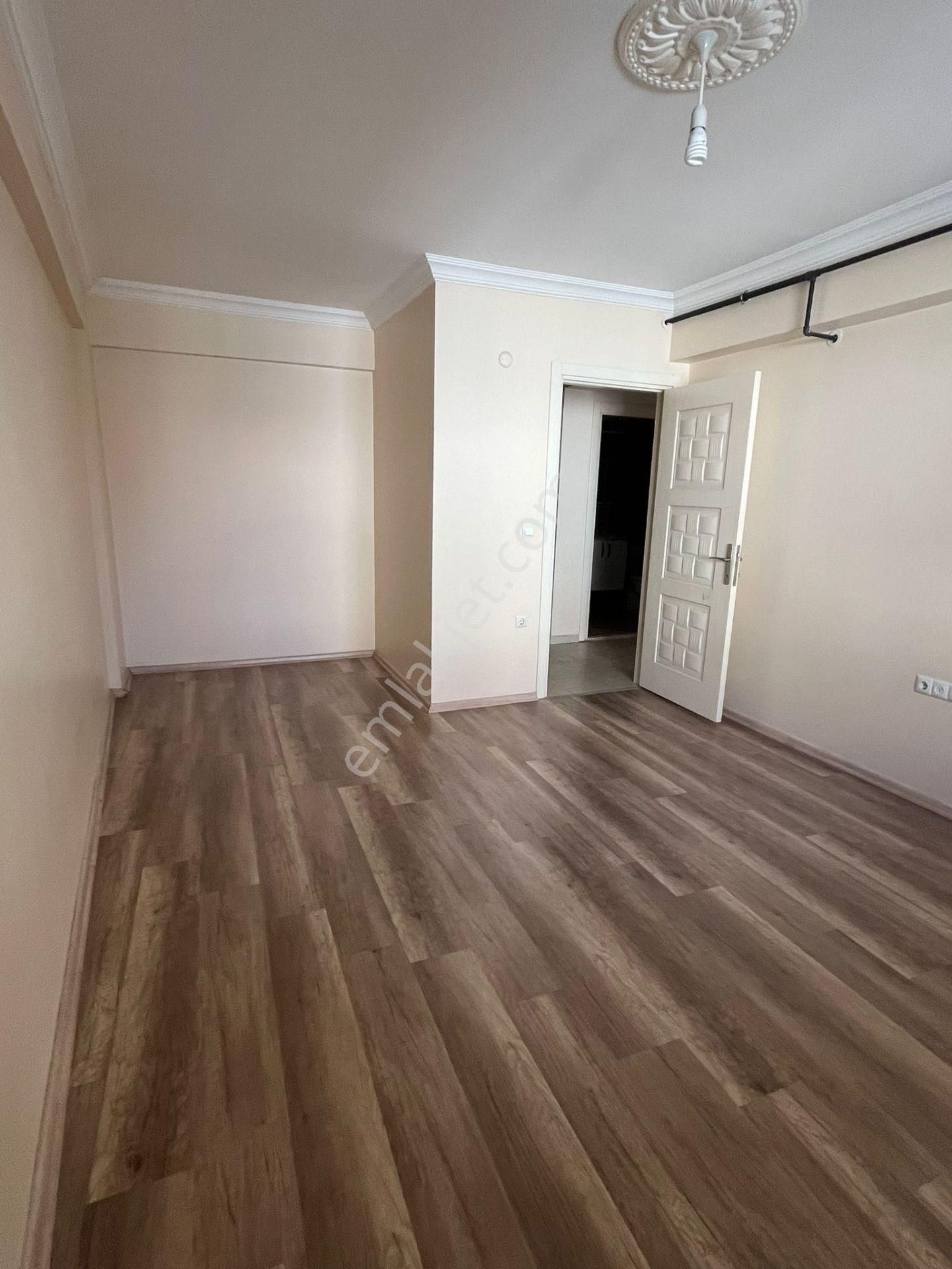 Buca Şirinyer Merkez Yakını Onat Caddesi Yanı 2+1 85m2 Dgazlı Arakat Balkonlu Kiralık Daire - Görsel 5