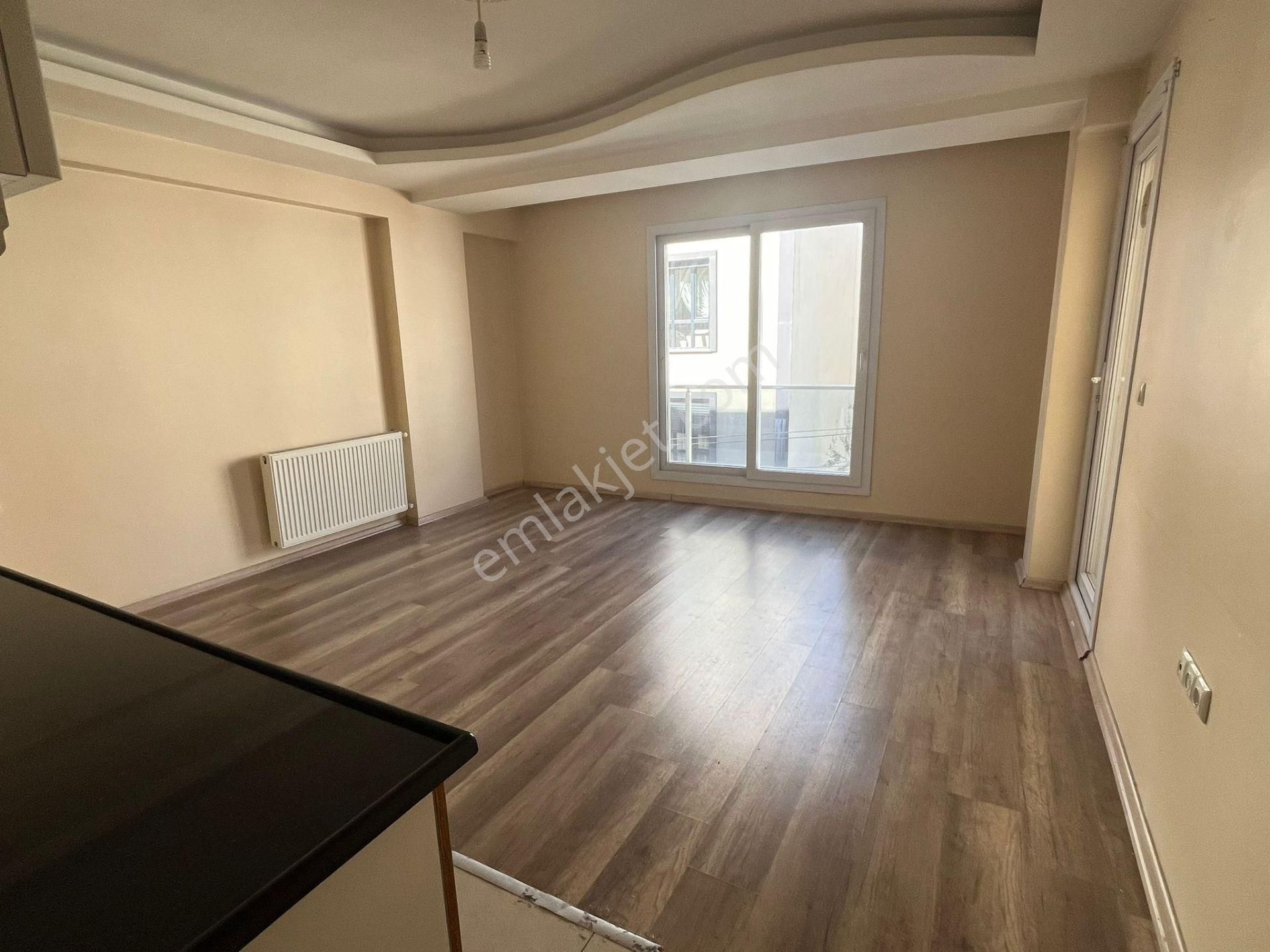 Buca Şirinyer Merkez Yakını Onat Caddesi Yanı 2+1 85m2 Dgazlı Arakat Balkonlu Kiralık Daire - Görsel 2