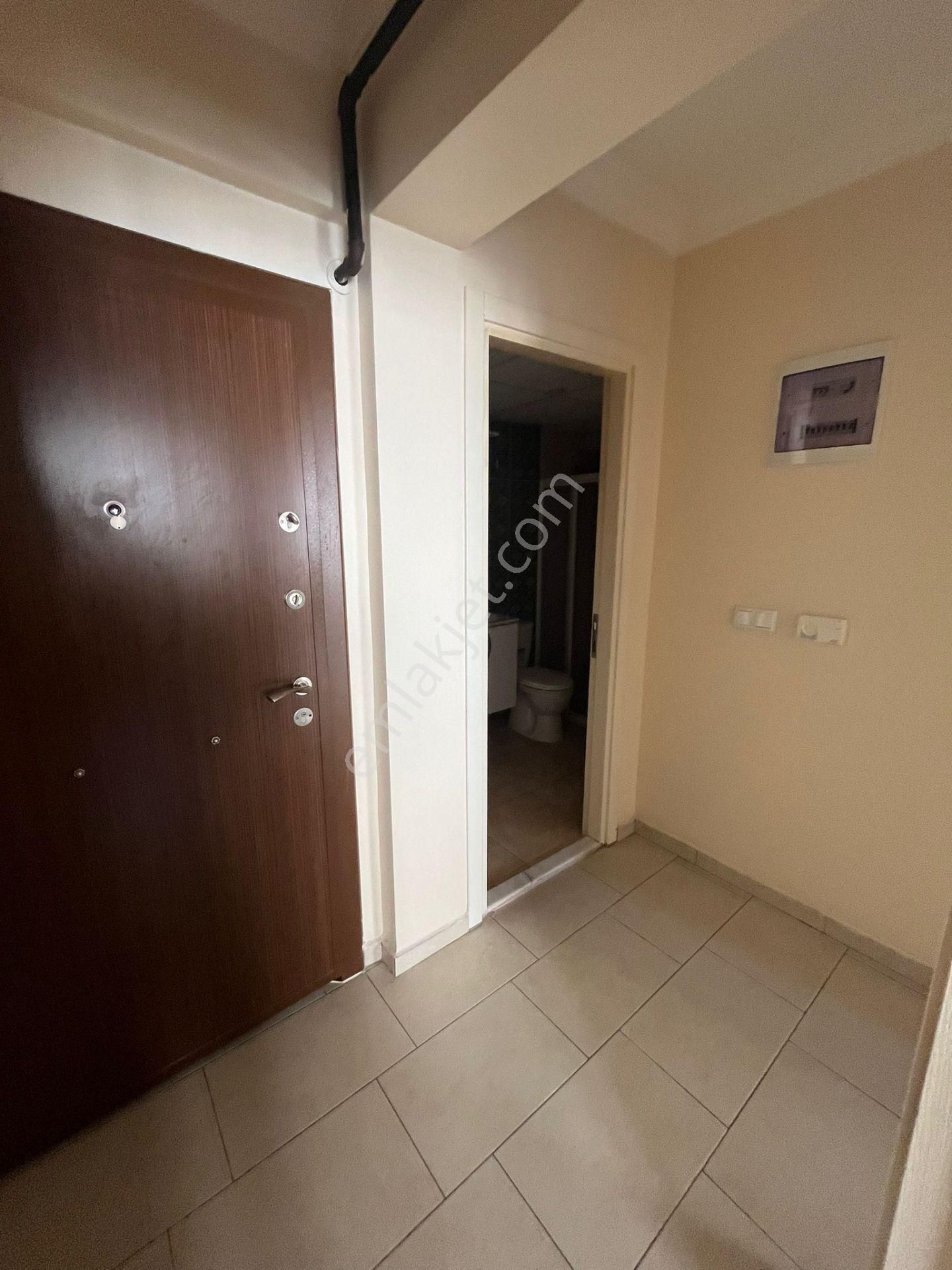 Buca Şirinyer Merkez Yakını Onat Caddesi Yanı 2+1 85m2 Dgazlı Arakat Balkonlu Kiralık Daire - Görsel 14
