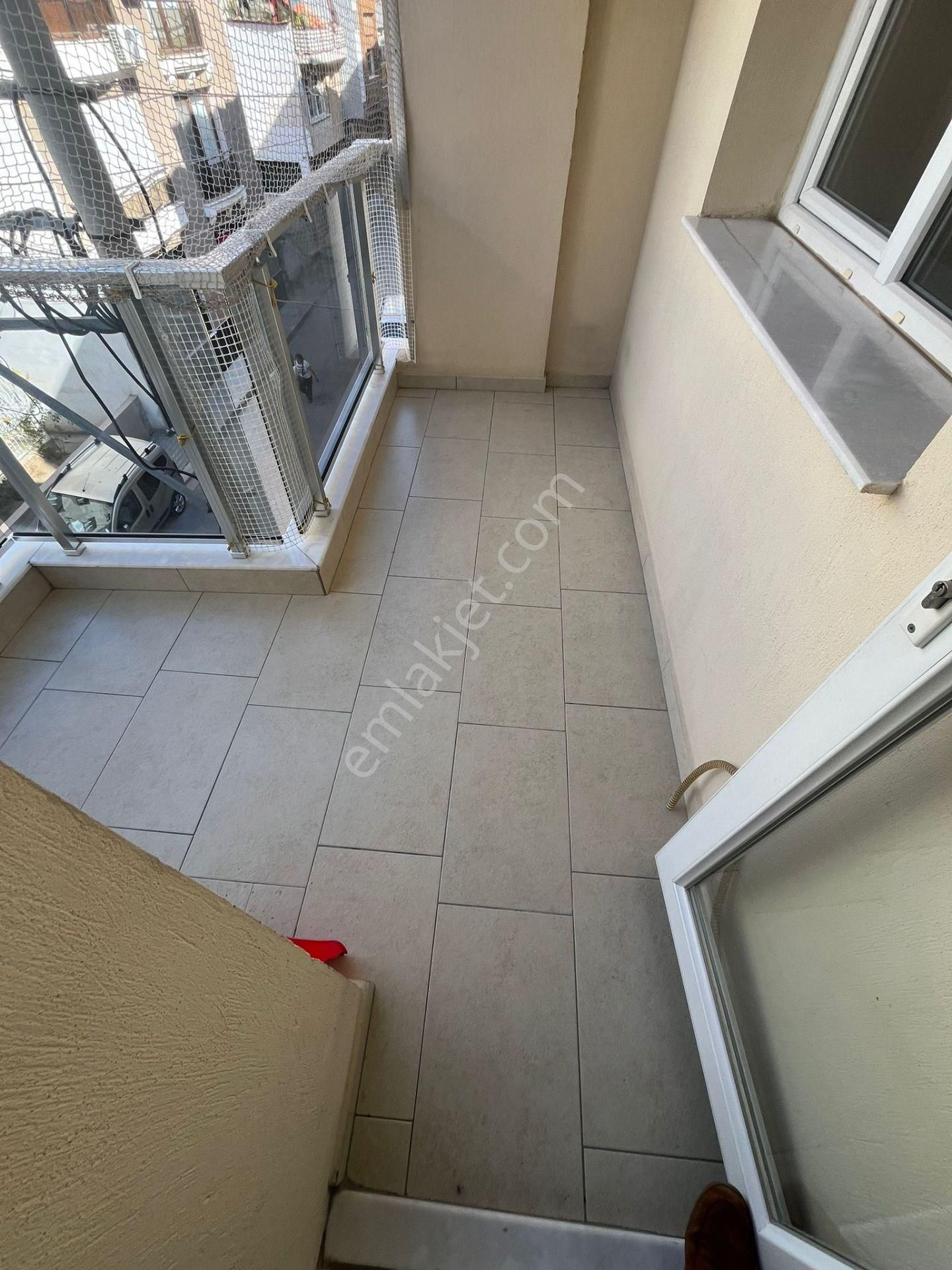 Buca Şirinyer Merkez Yakını Onat Caddesi Yanı 2+1 85m2 Dgazlı Arakat Balkonlu Kiralık Daire - Görsel 15