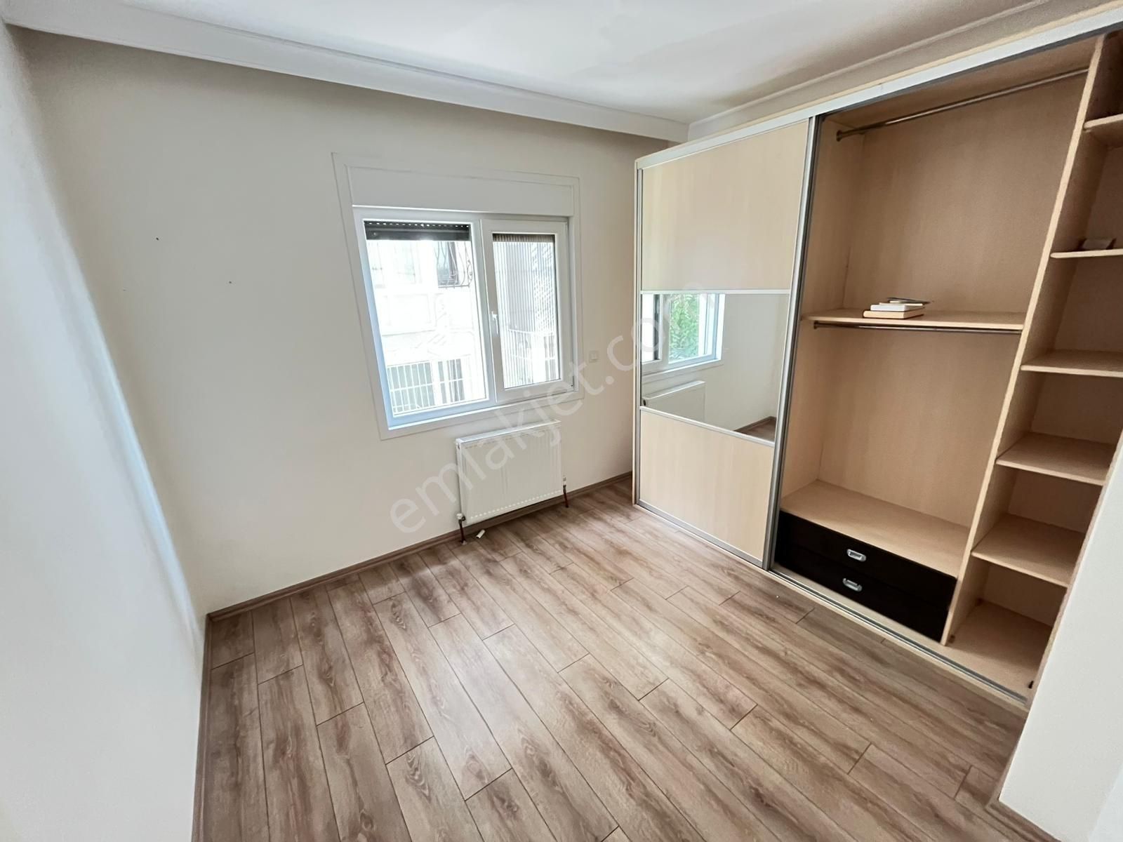 Tamiş'den Bostancı Sahil'de İlk Sırada Deniz Manzaralı 2.kat 3+1 - Görsel 11