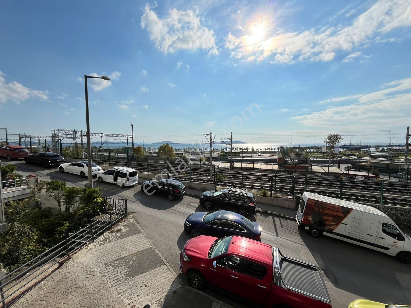 Tamiş'den Bostancı Sahil'de İlk Sırada Deniz Manzaralı 2.kat 3+1 - Görsel 3