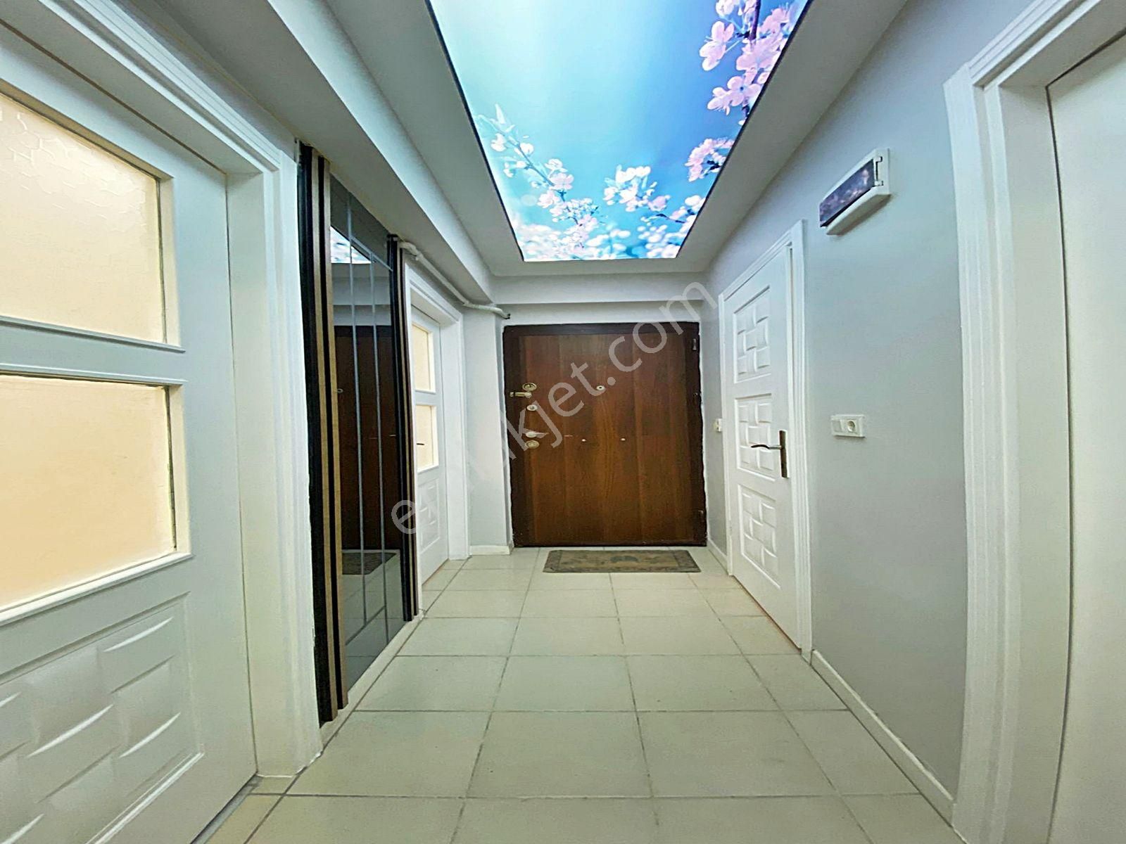 Cadde34'den Üçevlerde Cadde Dibinde Eminevime Uygun Emsallerinin Altında Kelepir 2+1 Satılık Daire - Görsel 16