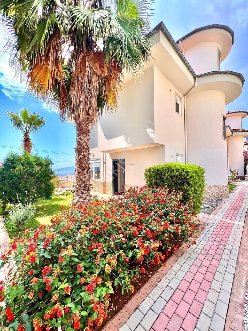 Kargıcakta Kale Ve Deniz Manzaralı, Havuzlu, Bahçeli Lüks Villa - Görsel 34