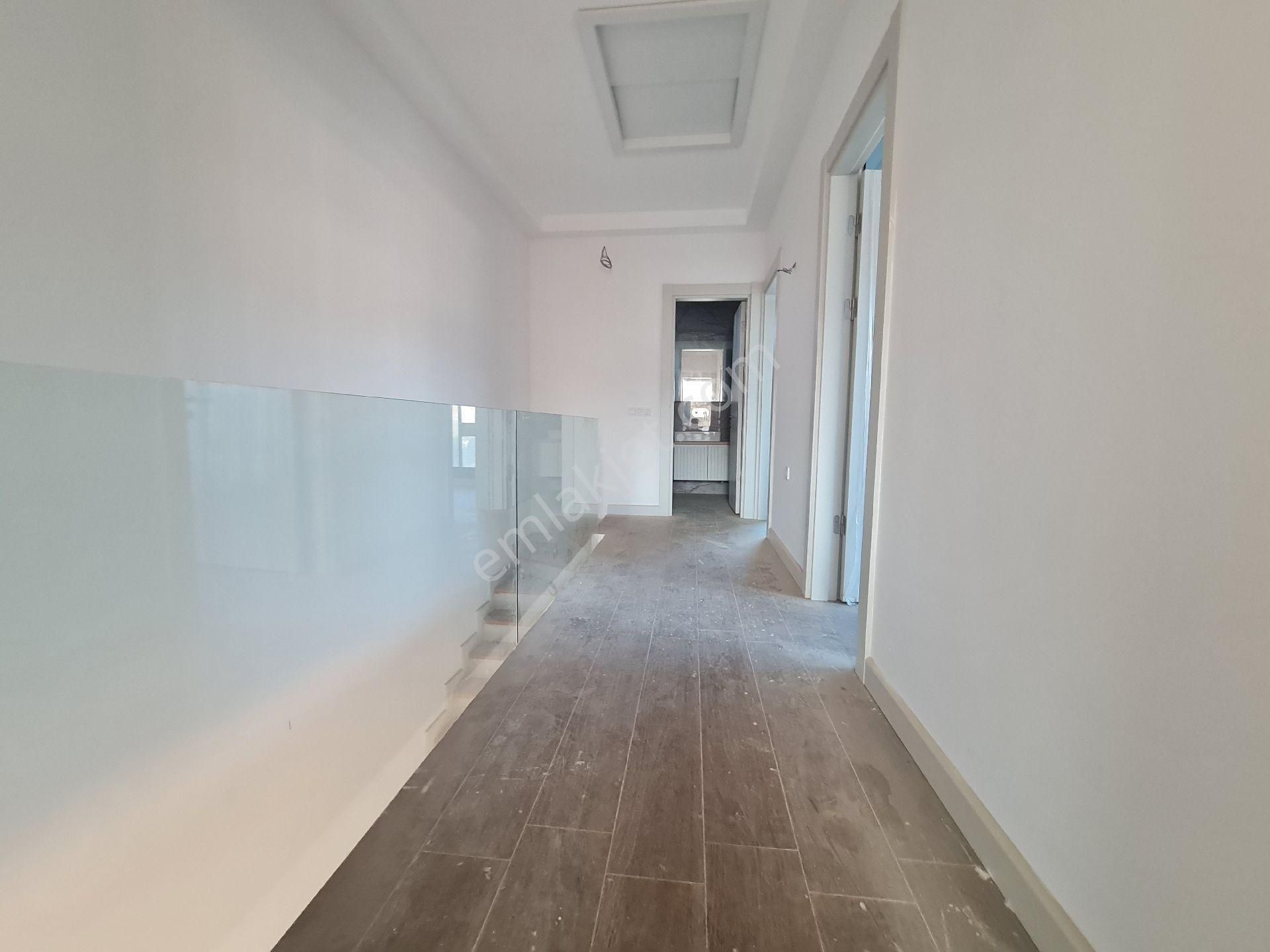 Satılık Yeni Yapı Özel Havuzlu Özel Otoparklı Lüks Yazlıklar - Görsel 25