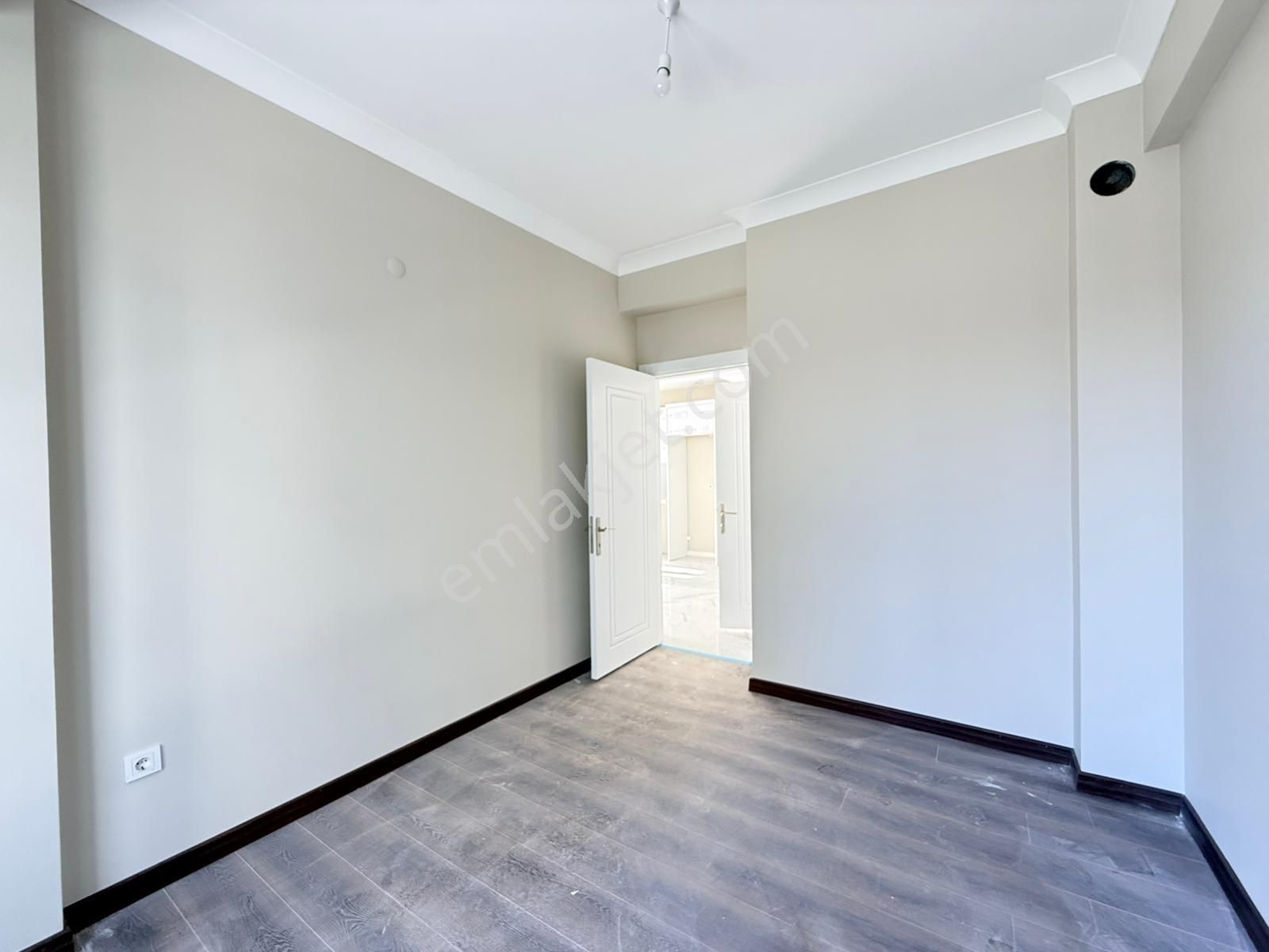 Cb King'den Plevne Mah. Savaştepe Caddesi 2+1 Kiralık Ofis - Görsel 6