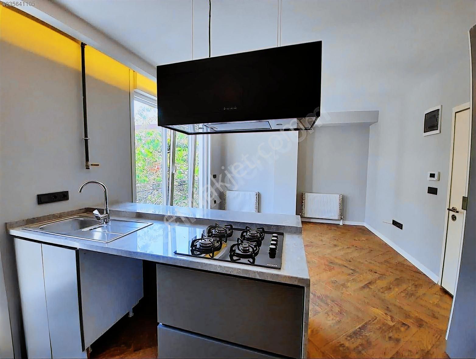 Tamiş'den Altıntepe'de 4 Yıllık Binada 3.katta Ön Cephe Ferah1+1