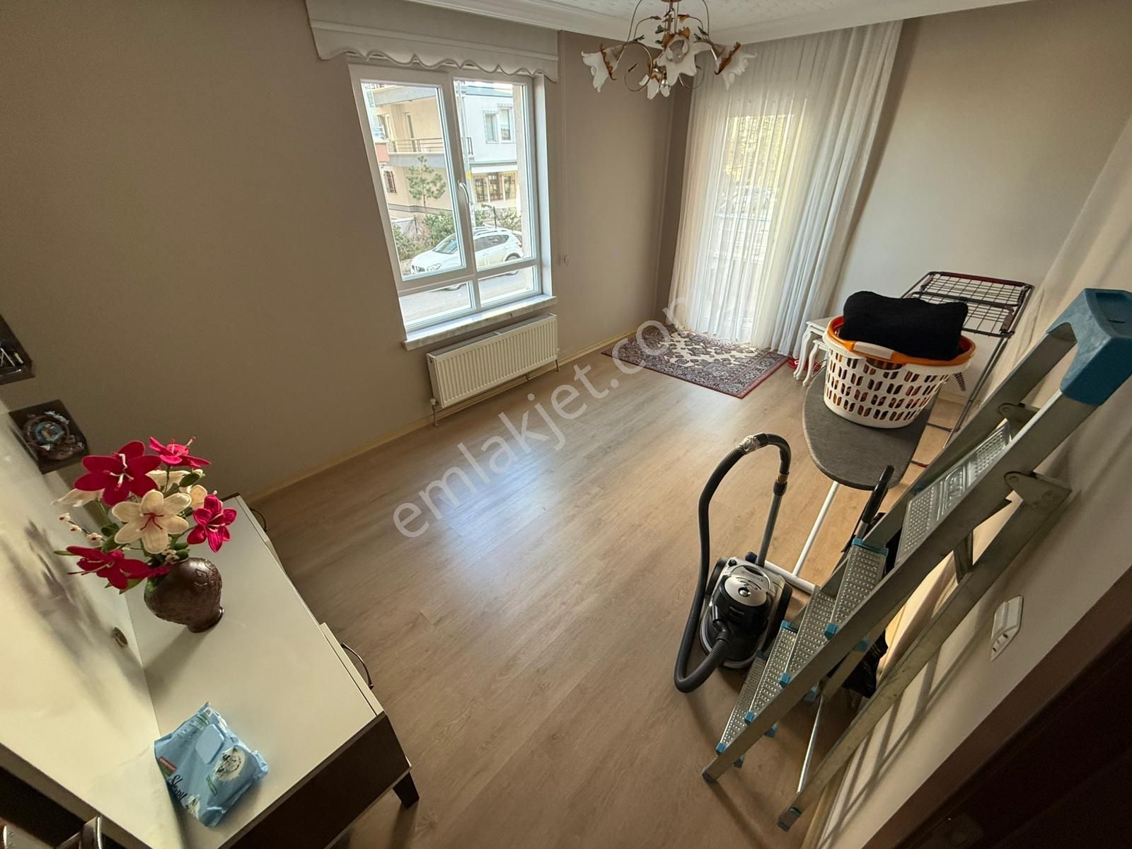 Kariyer'den Ovacık Yakını 3+1 Çift Banyolu 3 Balkonlu Kök Tapu - Görsel 11