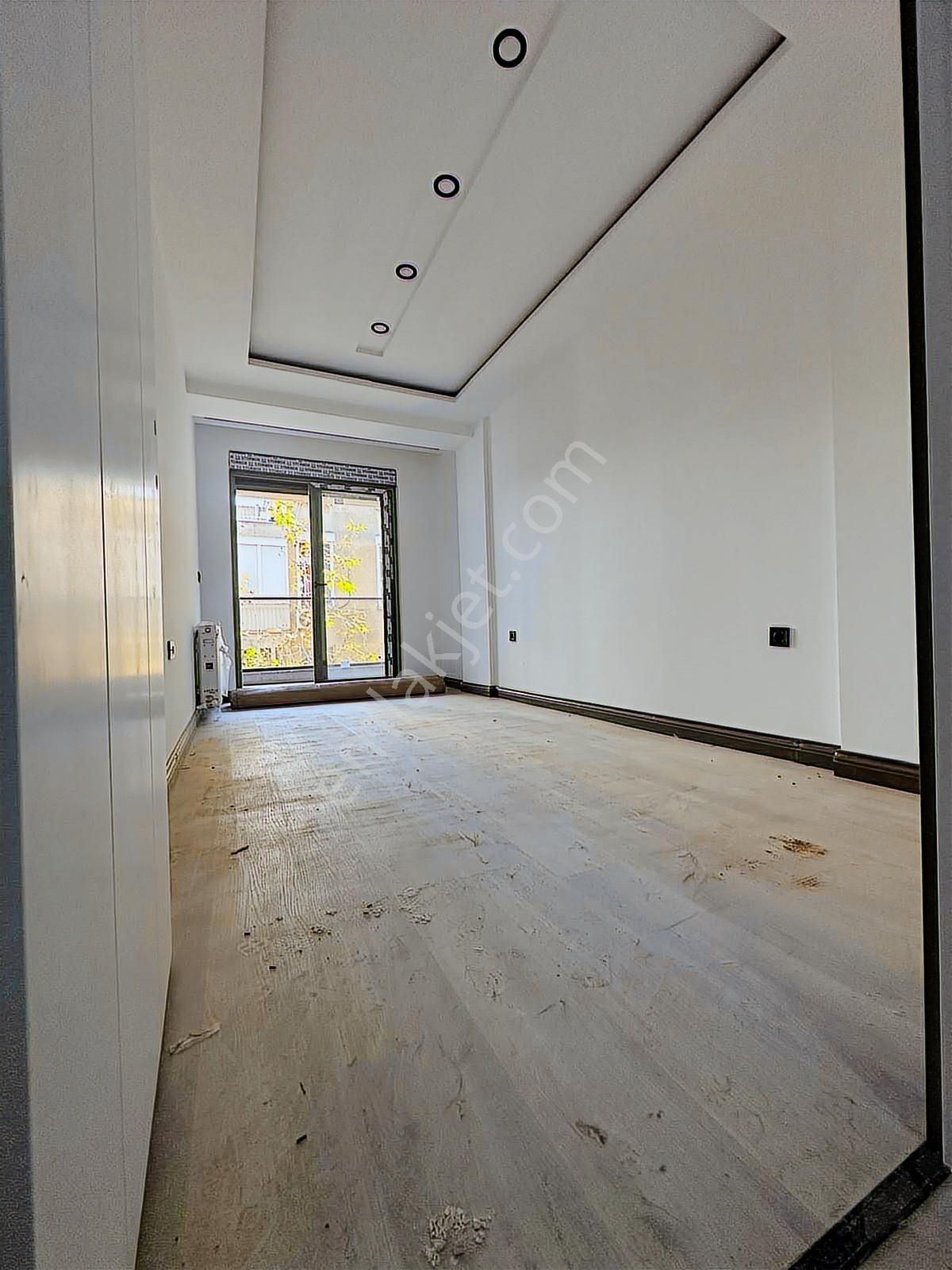 Antalya Bahçelievler'de 1+1 Doğalgaz Ultra Lüks Sıfır Daire 65m2 - Görsel 19