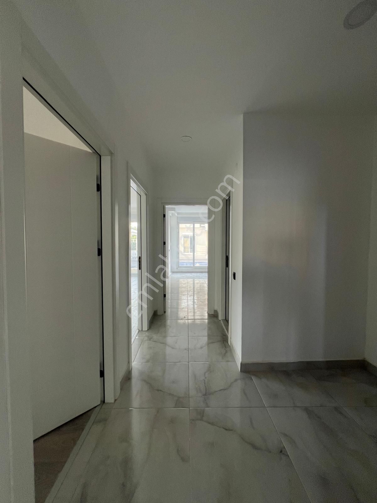 Ayanoğluda Suits 2+1 Yüzme Havuzlu - Görsel 11