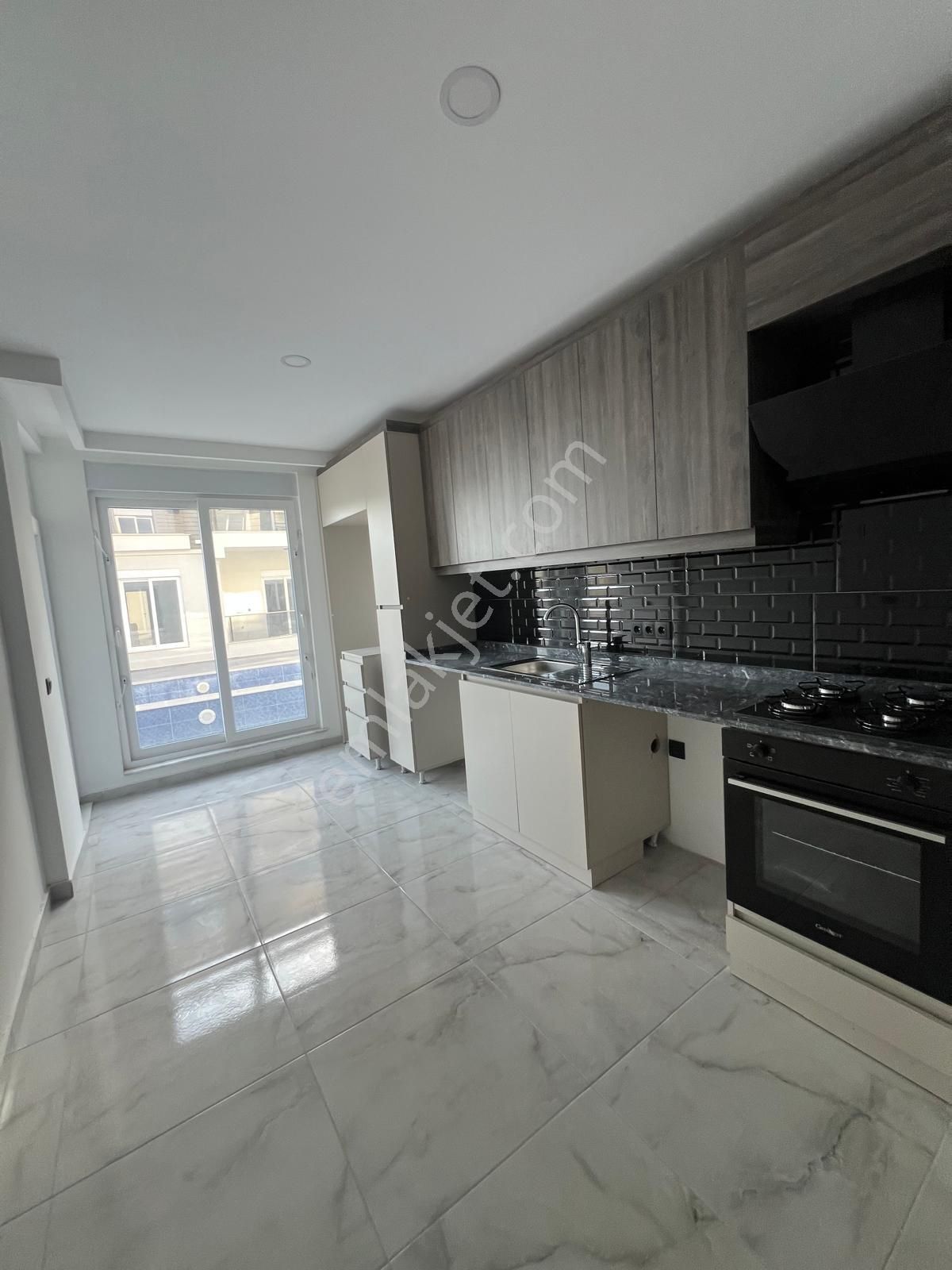 Ayanoğluda Suits 2+1 Yüzme Havuzlu - Görsel 2