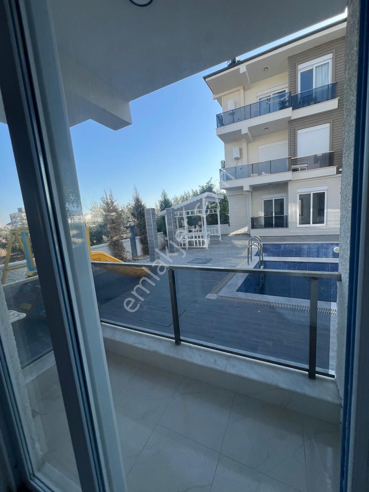 Ayanoğluda Suits 2+1 Yüzme Havuzlu - Görsel 25