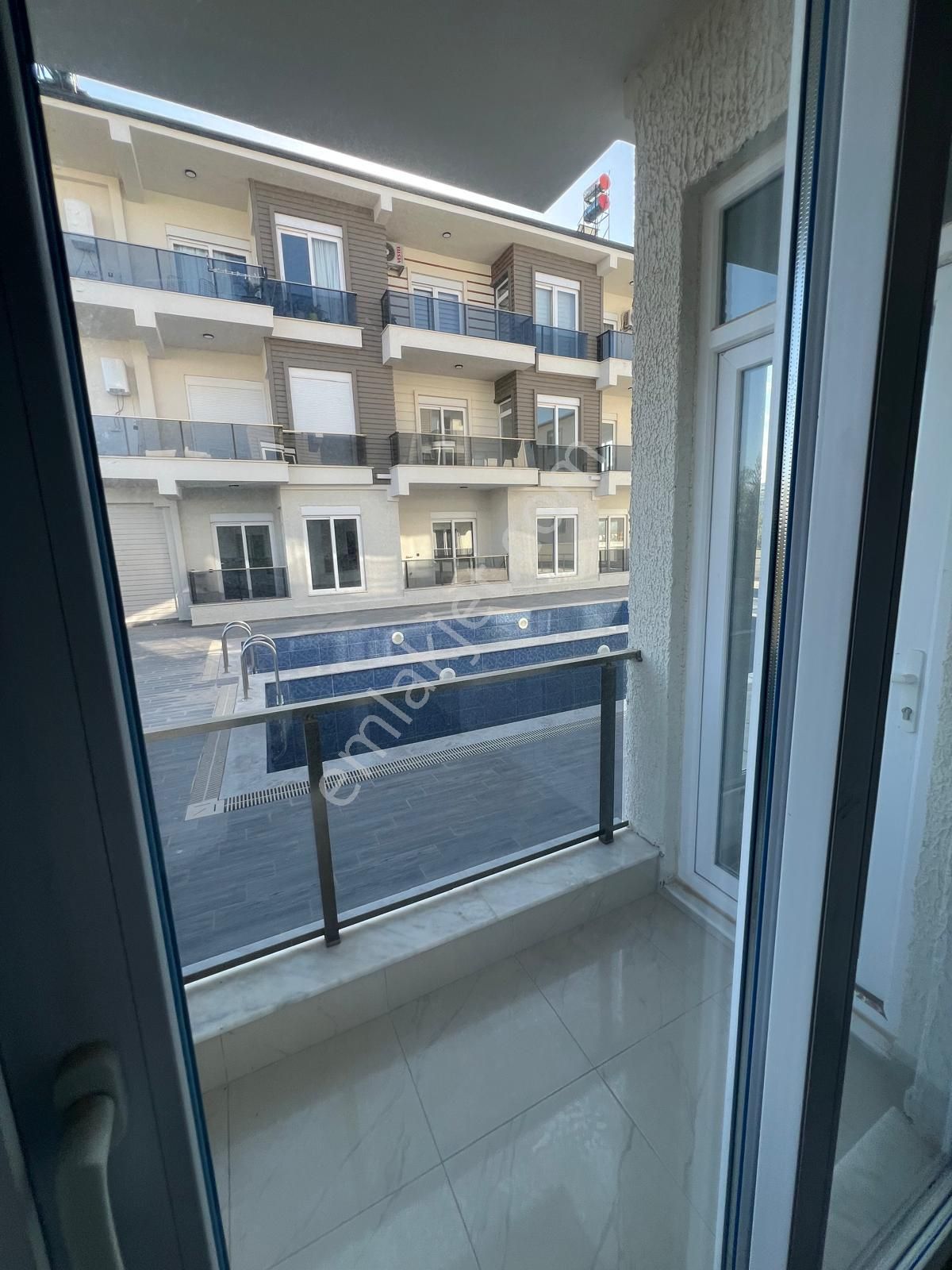 Ayanoğluda Suits 2+1 Yüzme Havuzlu - Görsel 24