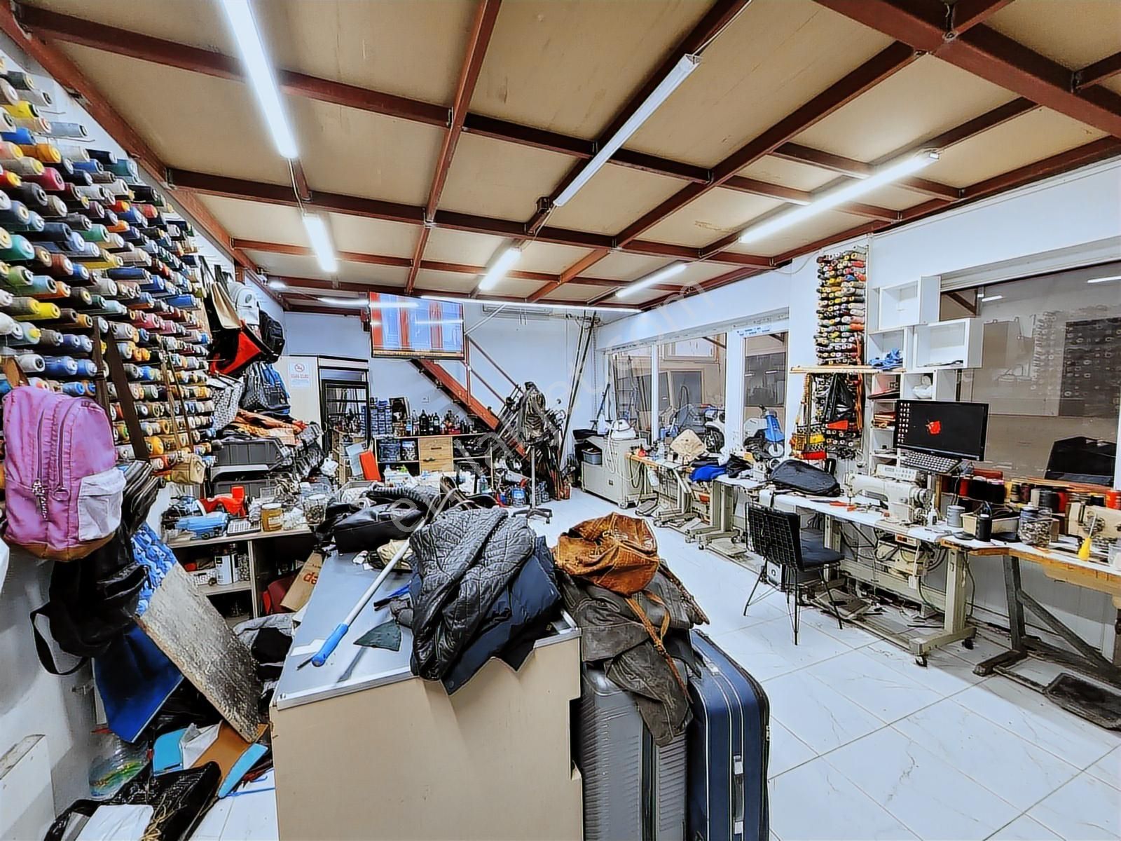 Gaziemir Satılık Dükkan - Görsel 3