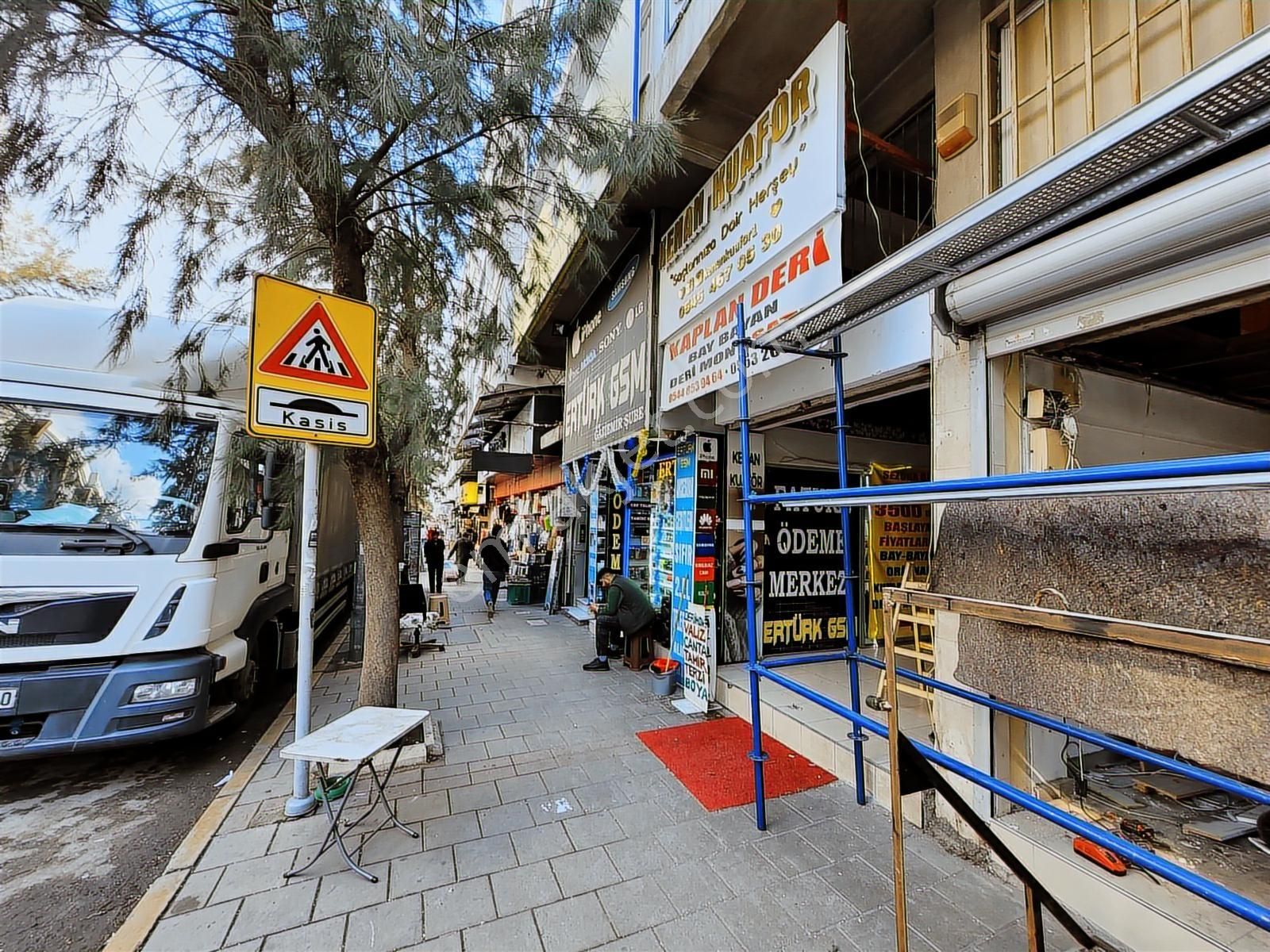 Gaziemir Satılık Dükkan - Görsel 5